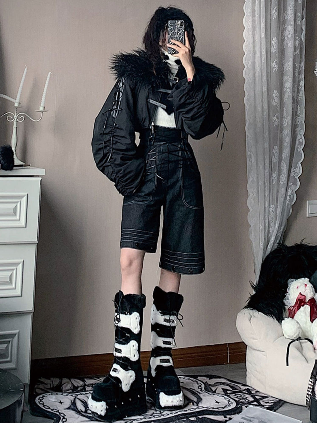 Lace-up style suspender jeans