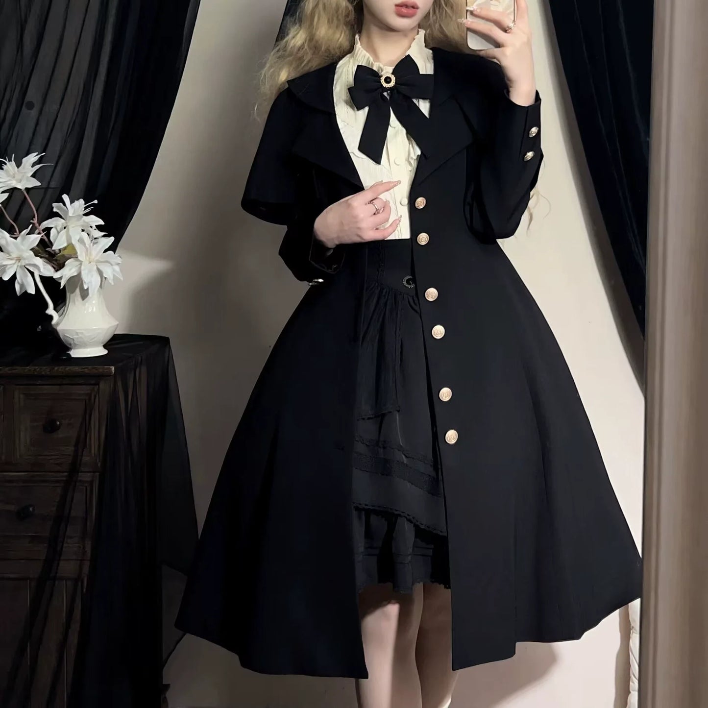Uncle's Workshop - Rich Heiress - Elegant Black Lolita Coat with Detachable Cape