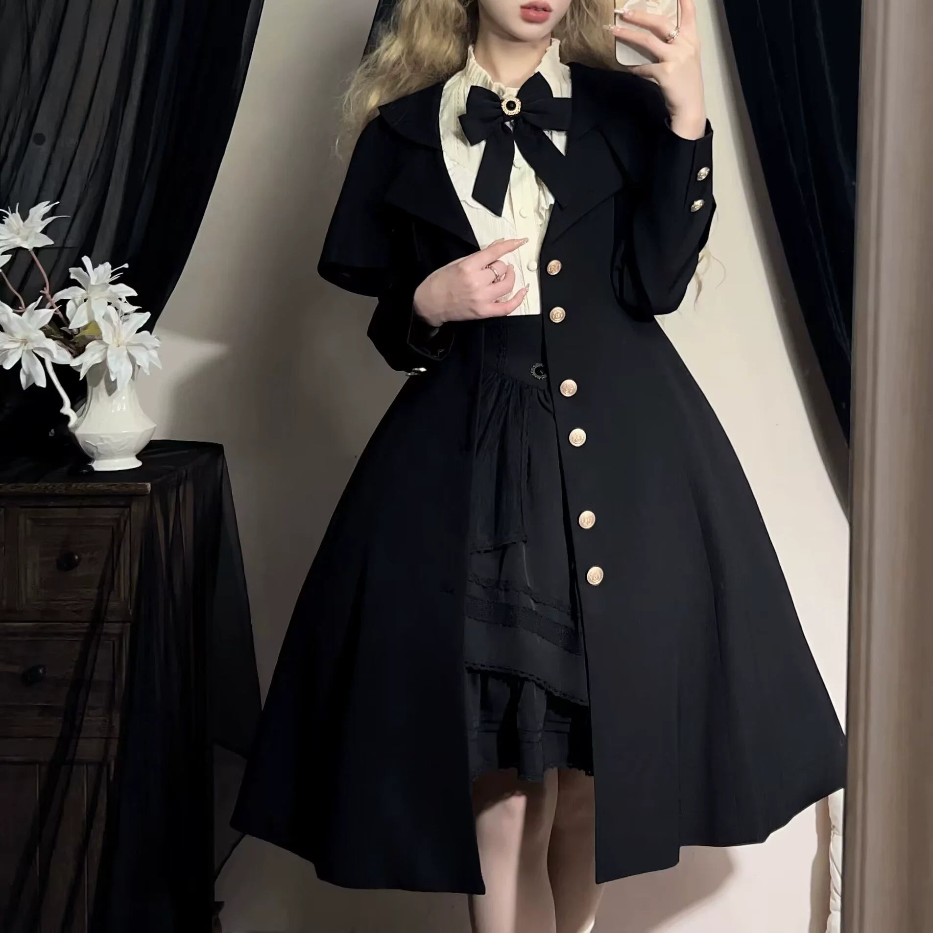 Uncle's Workshop - Rich Heiress - Elegant Black Lolita Coat with Detachable Cape