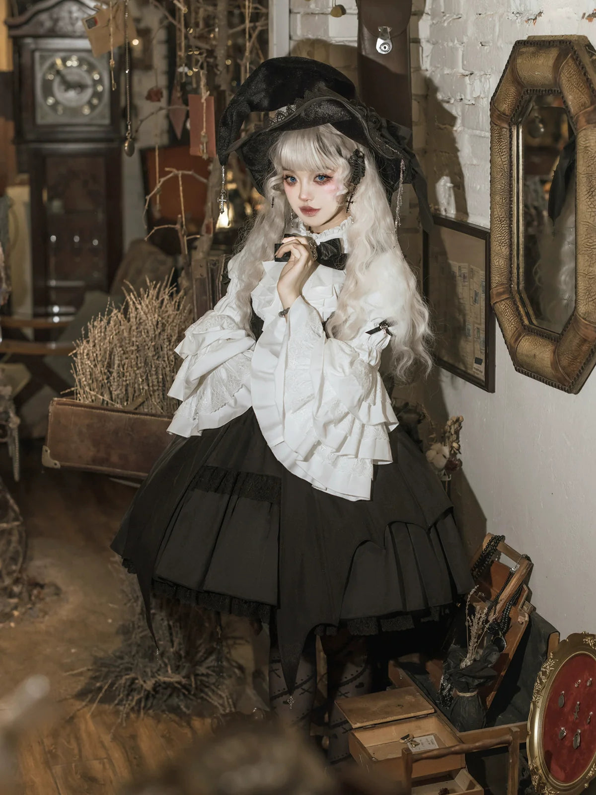 Your Princess - Dawn Witch - Black Gothic Lolita JSK Dress + White Blouse