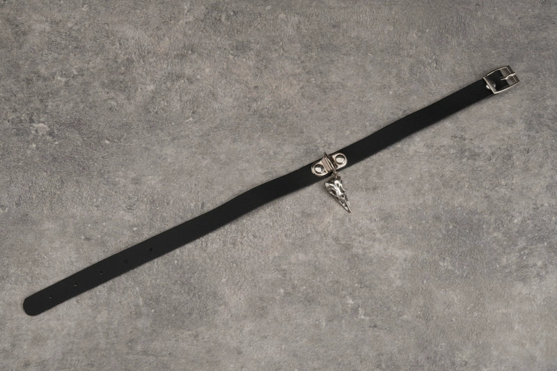 Strange Sugar - Gothic Lolita Choker Faux Leather Heart Pendant Necklace