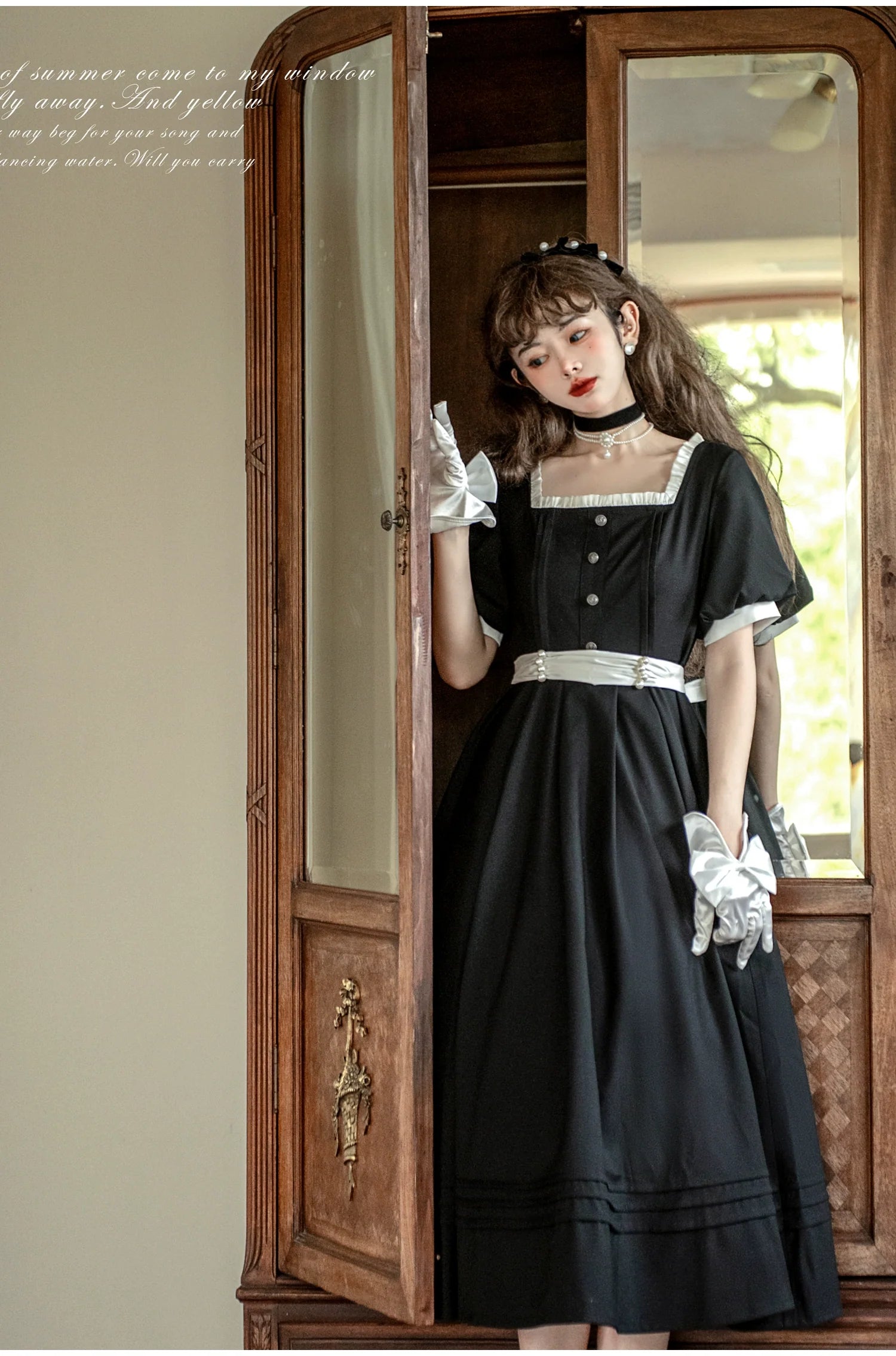 HuTaoMuJK - Thoughts - Vintage Lolita OP Dress Square Neckline Black Lolita Dress