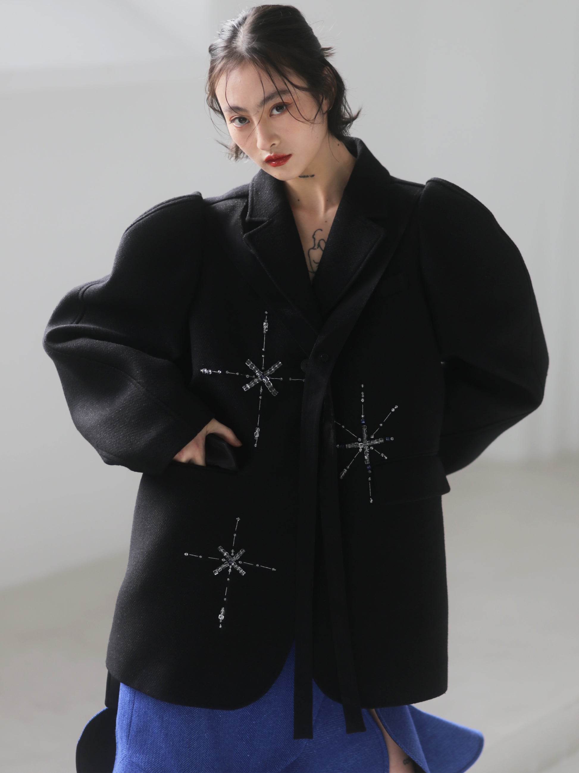 Beaded Snowflake Woolen Round Shoulder Silhouette Coat