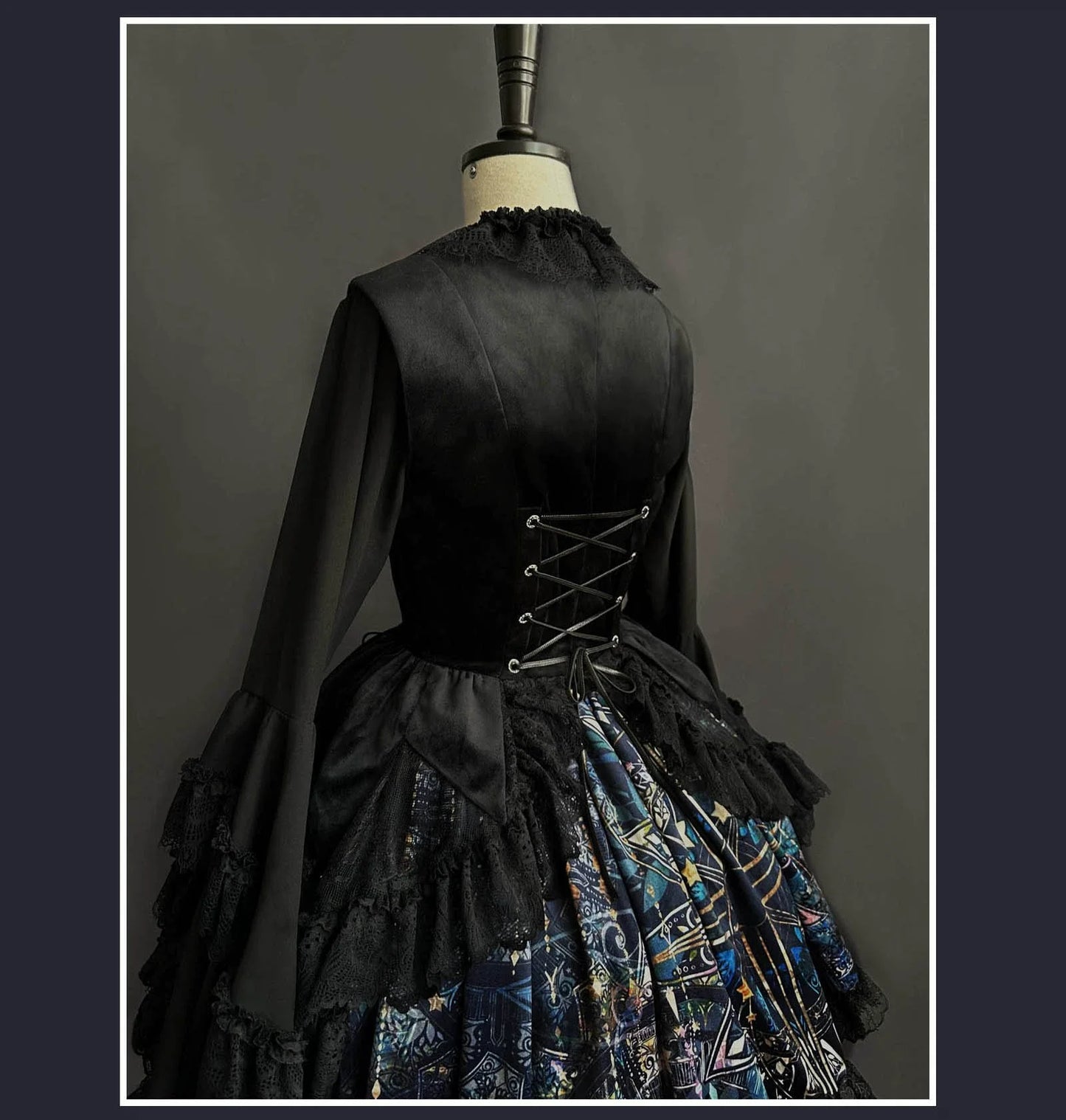 SUSIN - Night Traveler - Classic and Elegant Gothic Dress with Colorful Window Prints