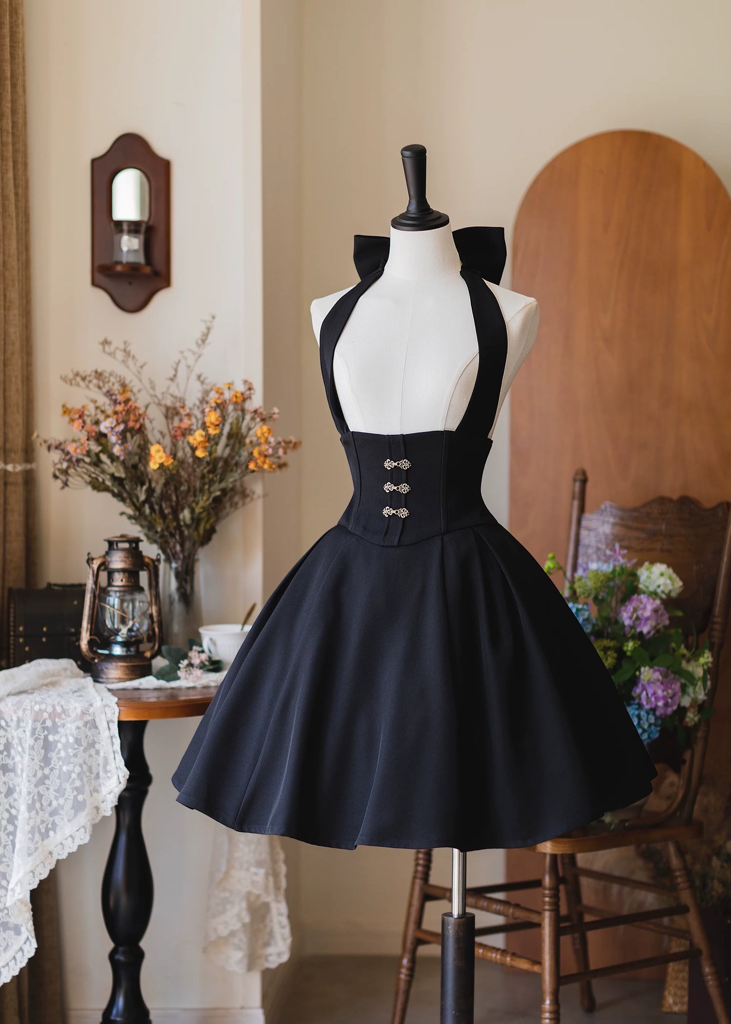 Forest Wardrobe - Vintage Lolita Fishbone Halter SK, Autumn Jacket