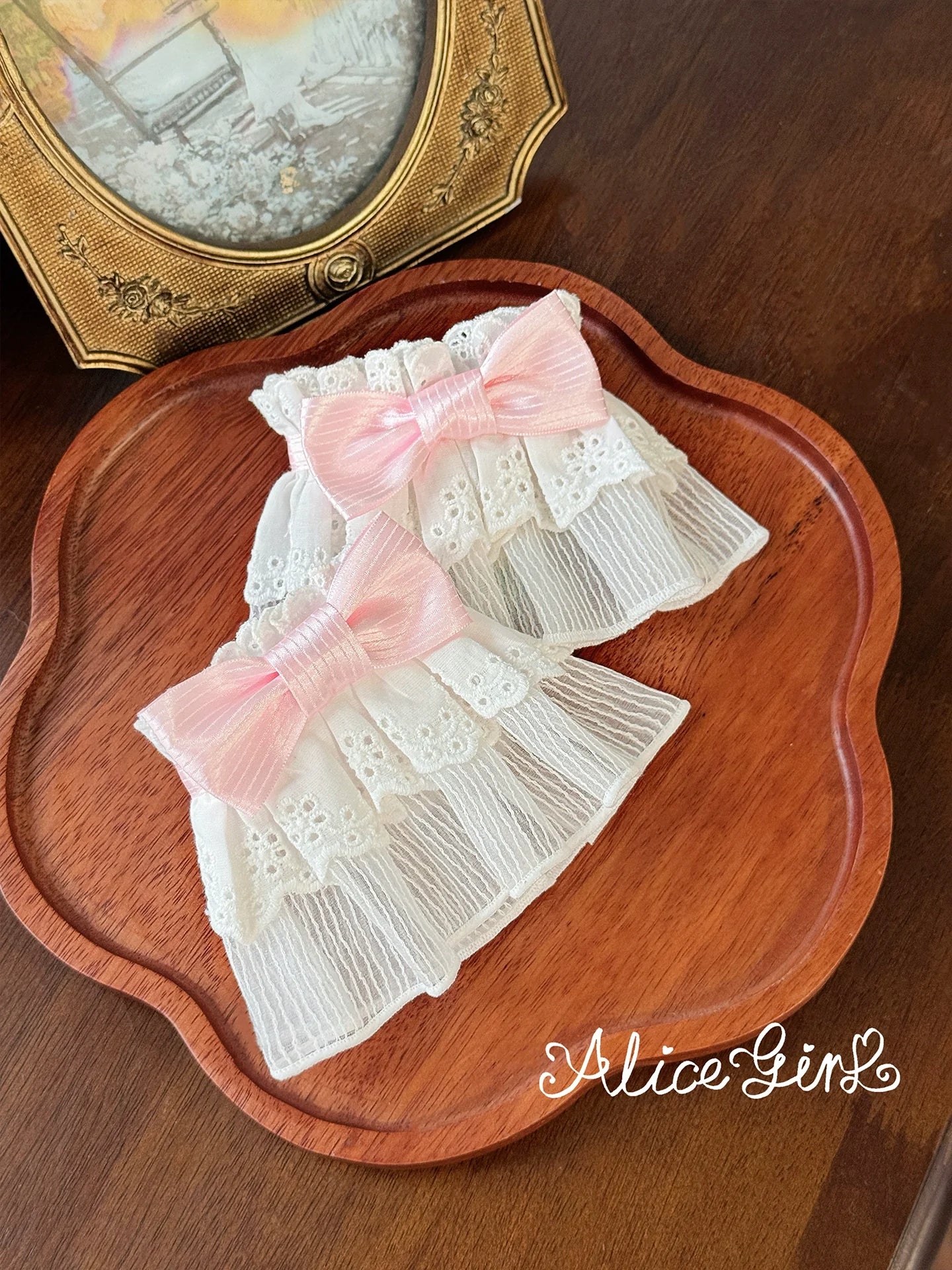 Alice Girl - Old School Polka Dots - Sweet Lolita BNT & Detachable Sleeves