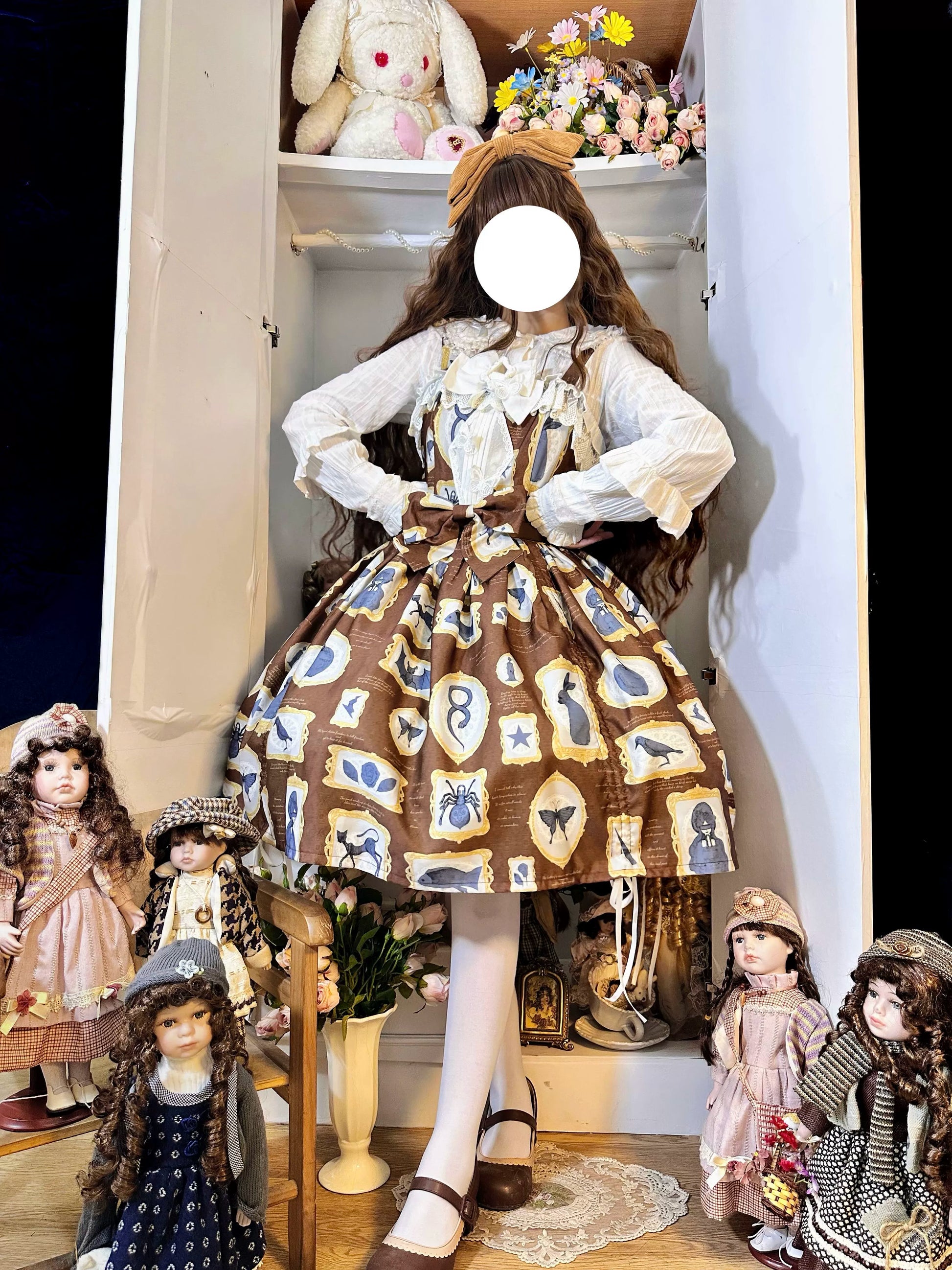 Magic Tea Party - Classic Lolita JSK with Elegant Art-Inspired Prints
