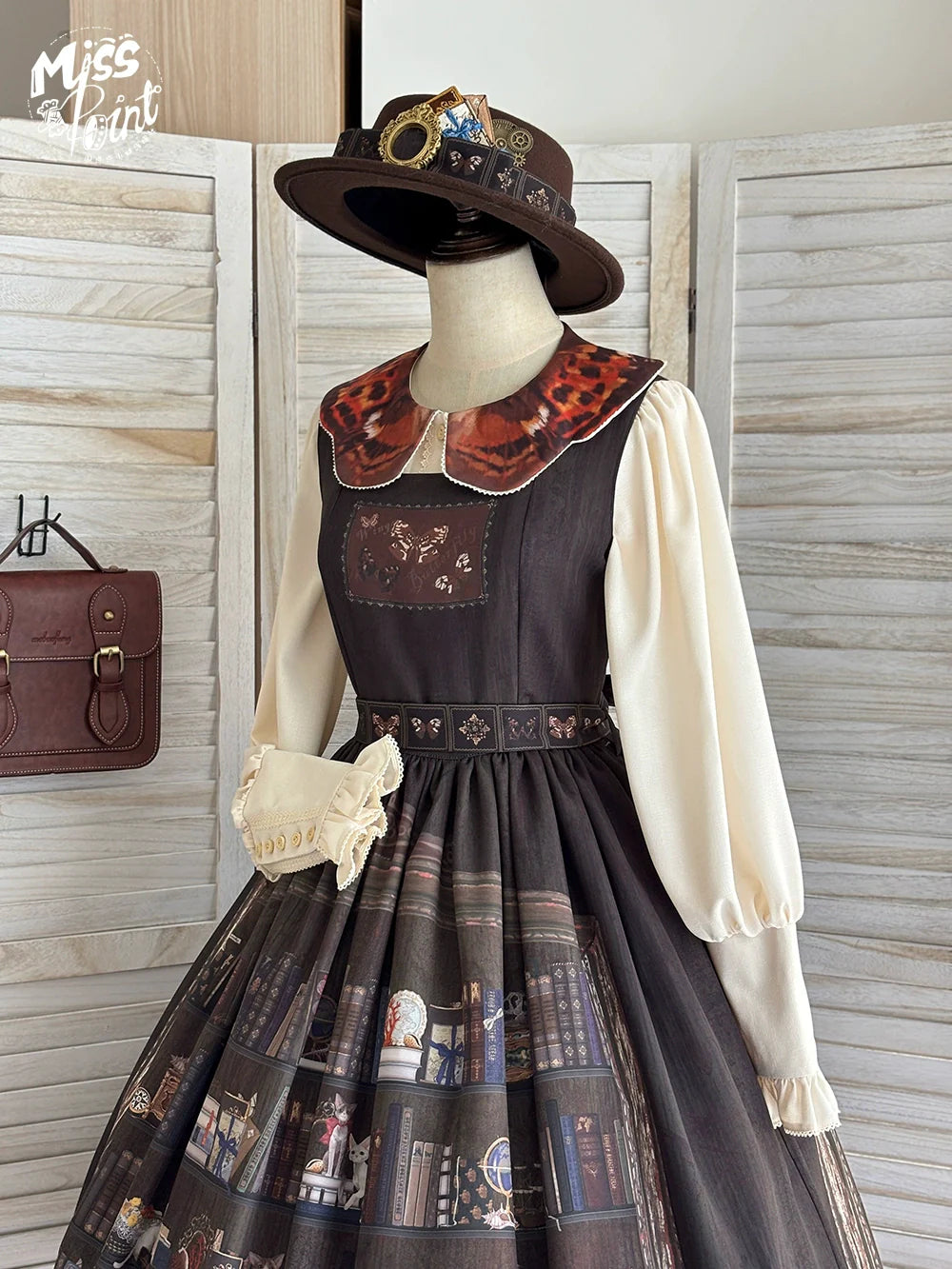 Miss Point - German Bookshelf - Classic Lolita Printed JSK Dress