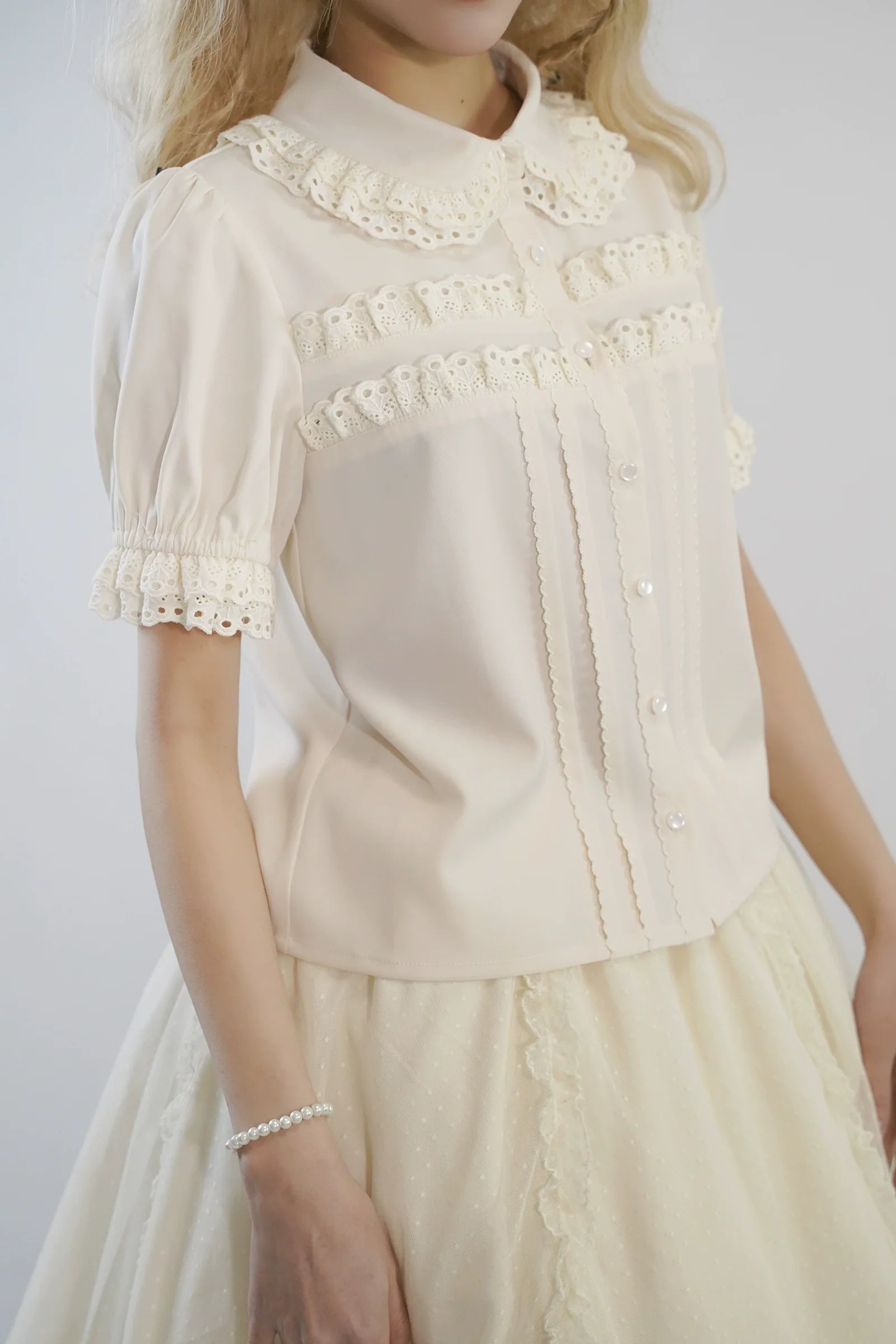 Little Dipper - Cherry Xiaobei - Daily Lolita Splicing Sleeve Lace Shirt