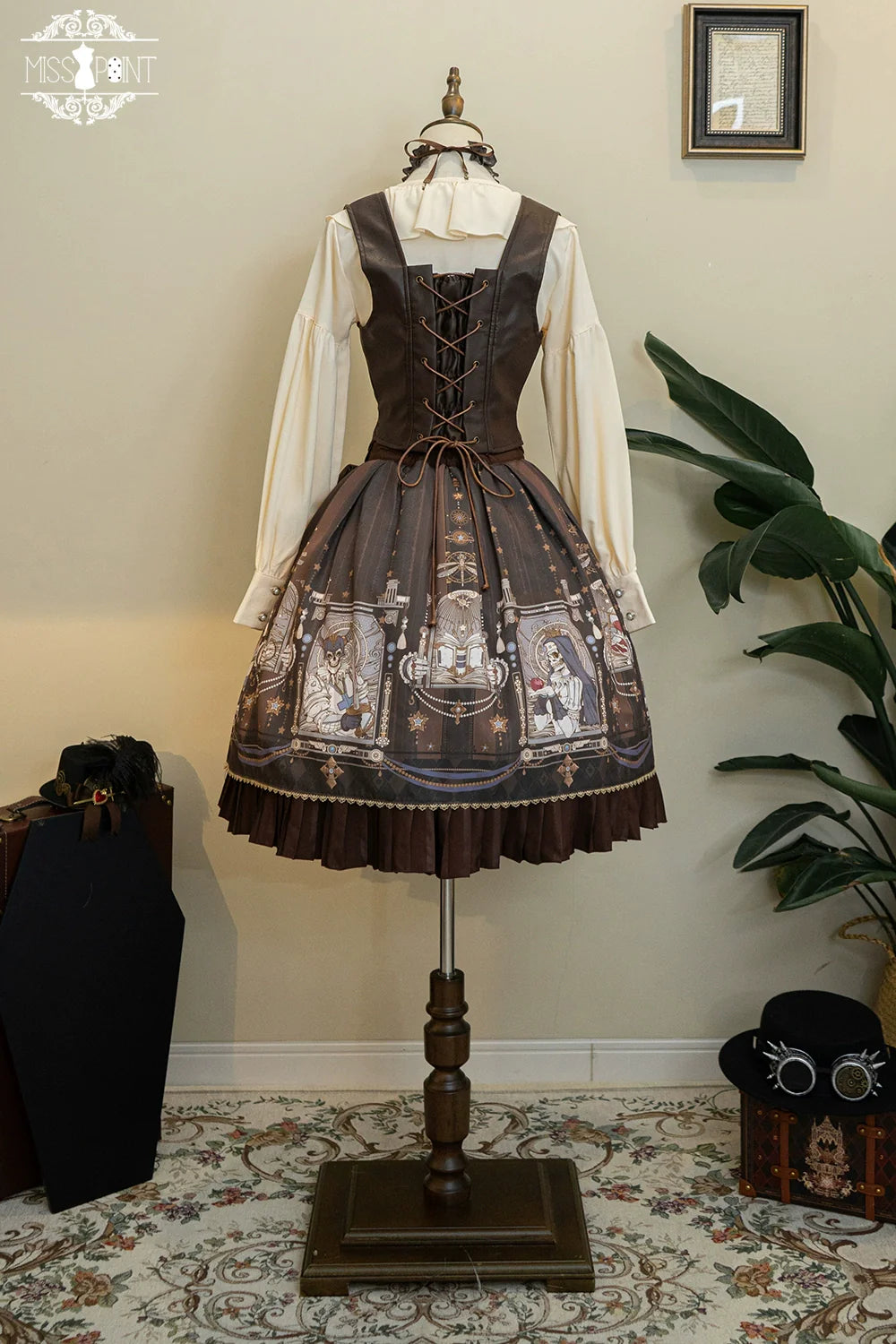 Miss Point - Demon Hunting Notes - Gothic Lolita Cross Print Short Skirt