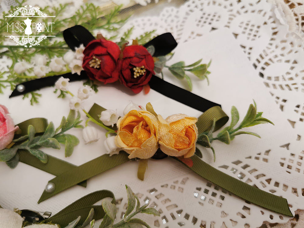 Miss Point - The Sally Gardens - Elegant Lolita Lace Choker and Brooch