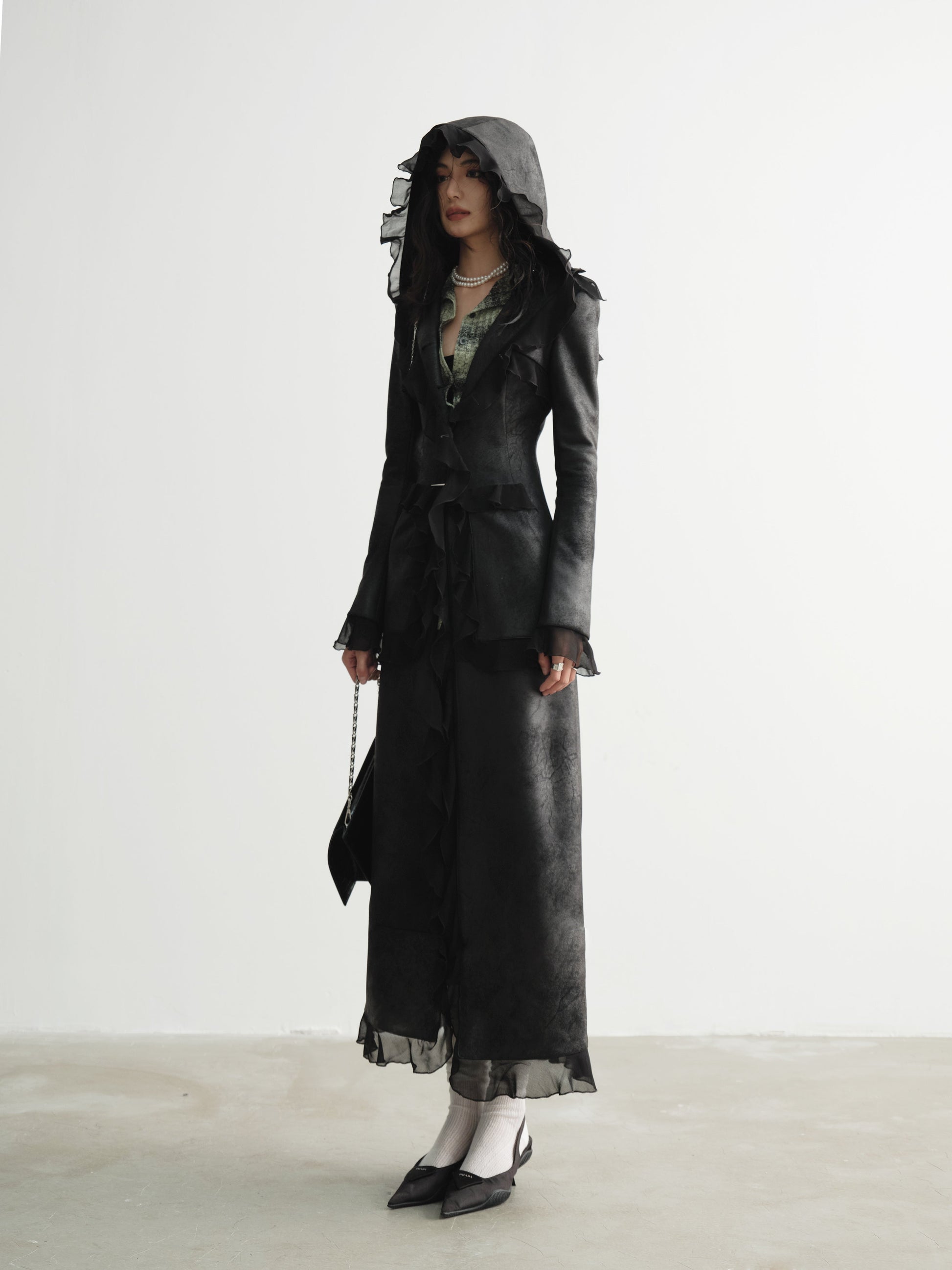 Mysterious Large Hooded Slim Thin Ruffled Long Jacket