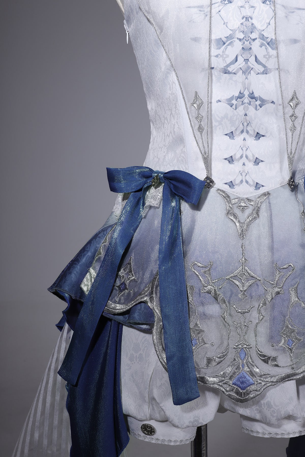 Designer's Gift - Blue Dragon Bone - Ouji Lolita Shorts Suit with Embroidery and Trailing