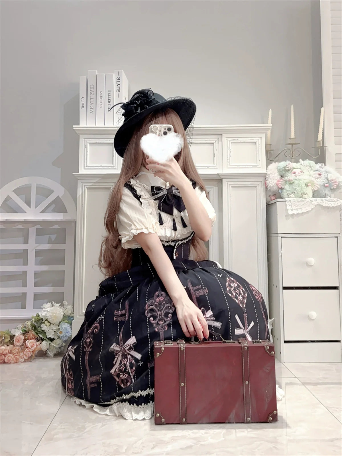 Uncle's Workshop - Secret Key - Classic Lolita Dress Suit, Key Print