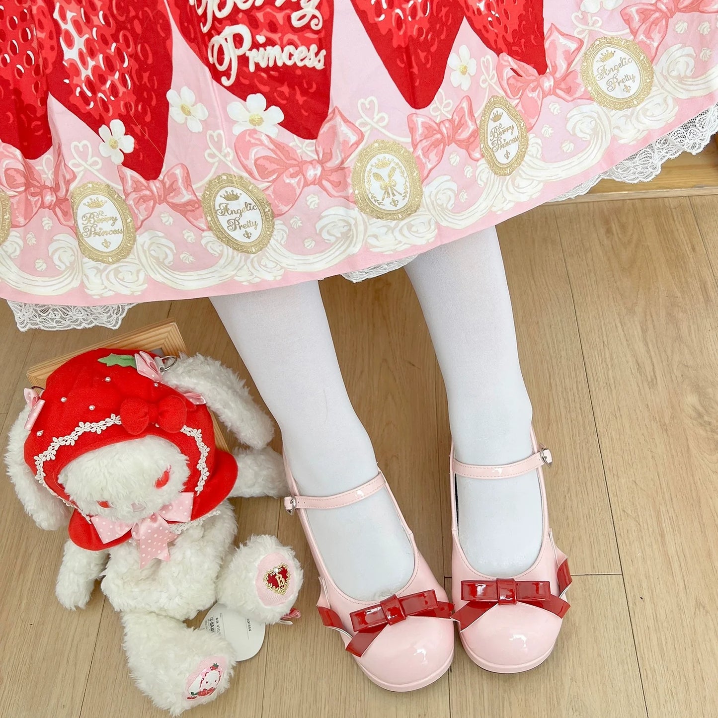 Dolly Doll - Lovers' Gift - Round Toe Middle Heel Mary Jane Lolita Shoes