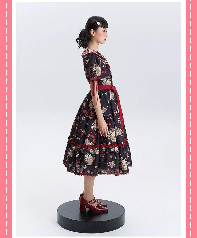 Qianmu - The Bear's Strawberry Field - Daily Lolita OP Dress With Petal Collar & Bear Strawberry Print