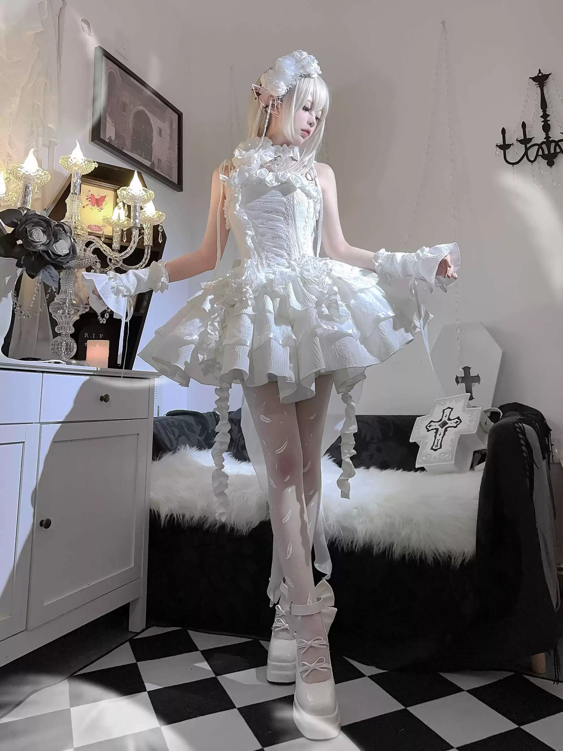 Silent Manor - White Gothic Lolita Fishbone JSK Dress
