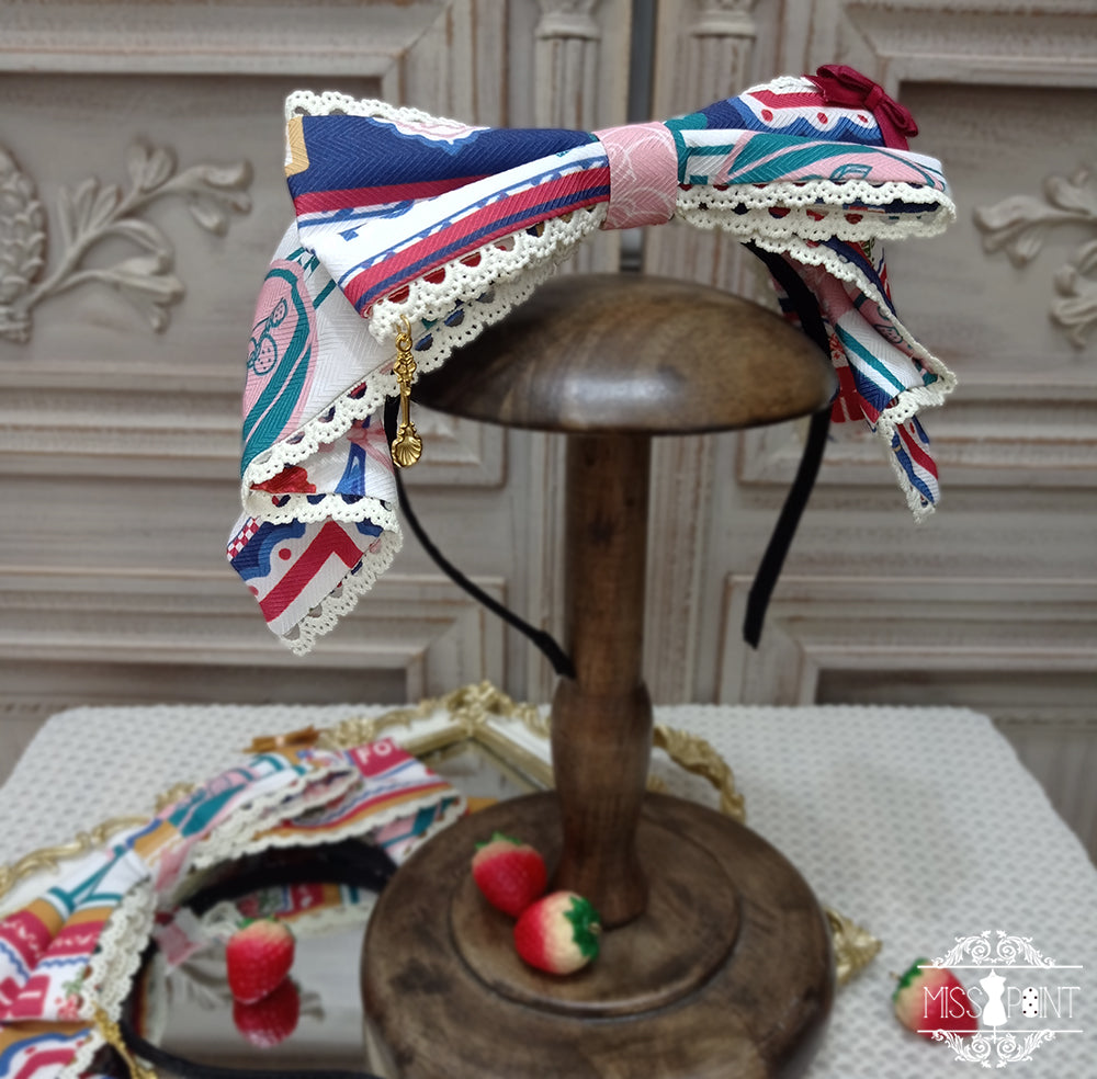 Miss Point - Berry Rose Lolita Accessories Collection KC Beret Necklace