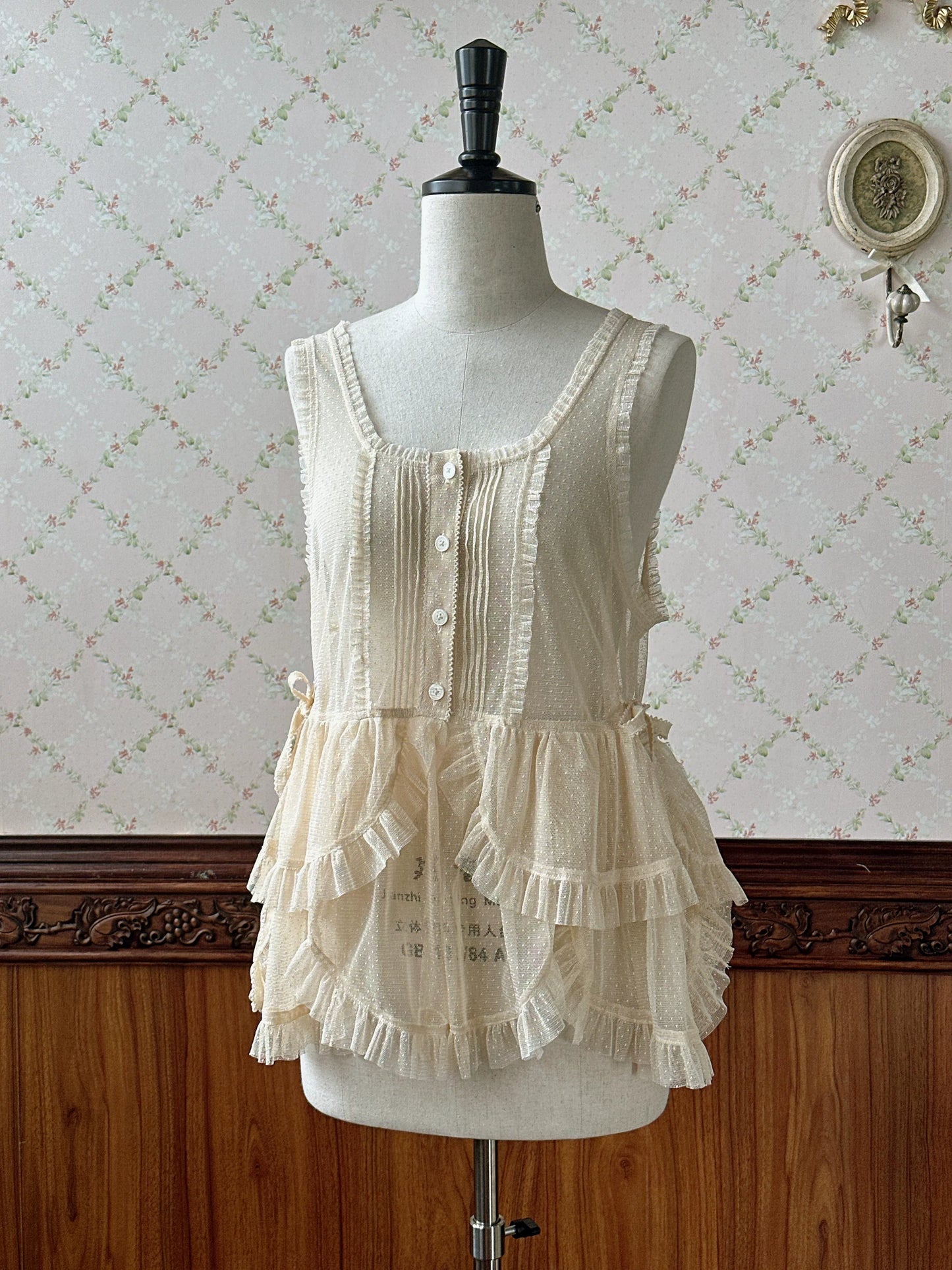 Sweet Dreamer - Antique Wall - Classic Vintage Lolita Vest Tulle Polka Dot Vest