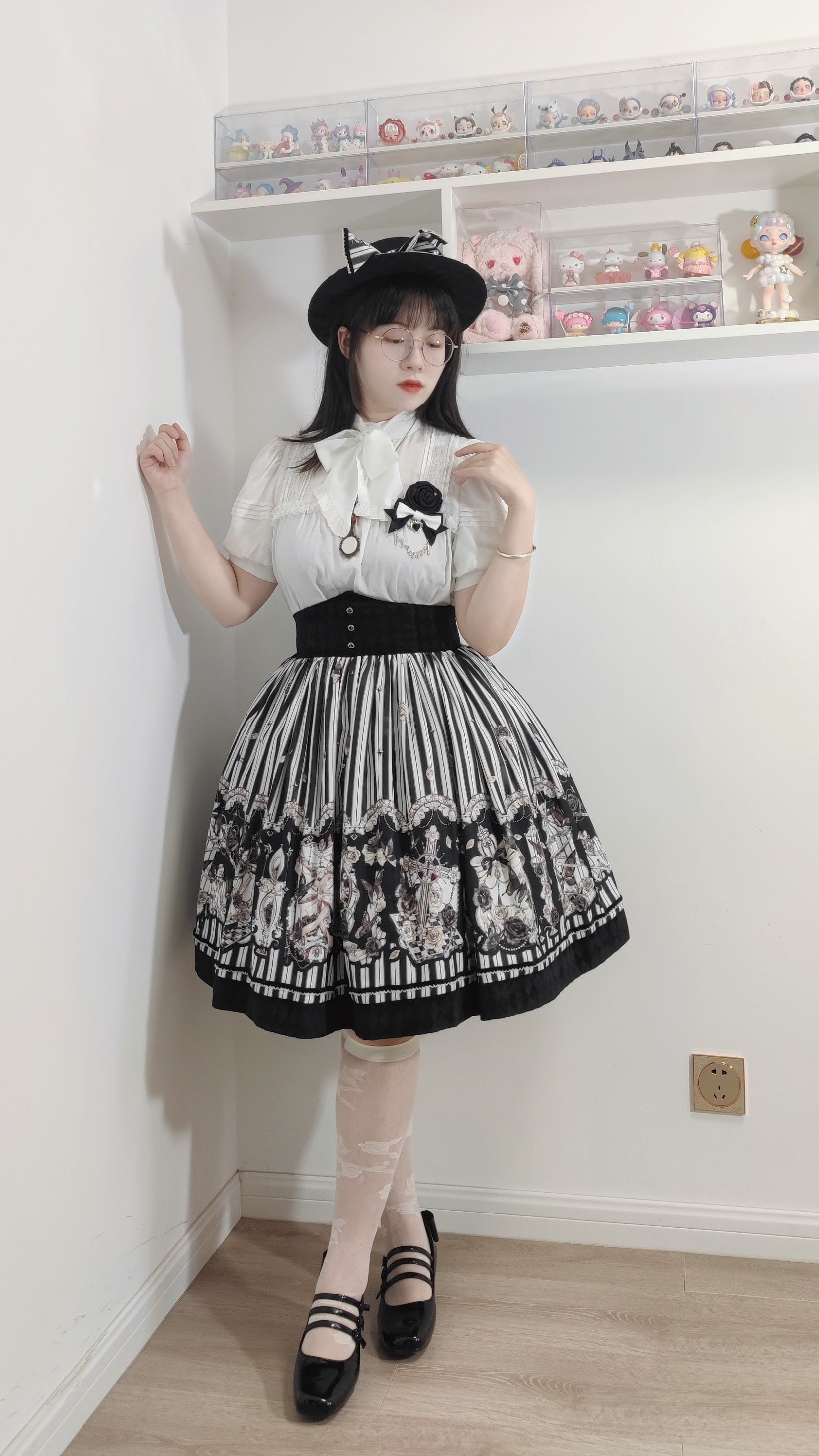 Little Bear - Gothic Lolita Black and White Striped JSK Set