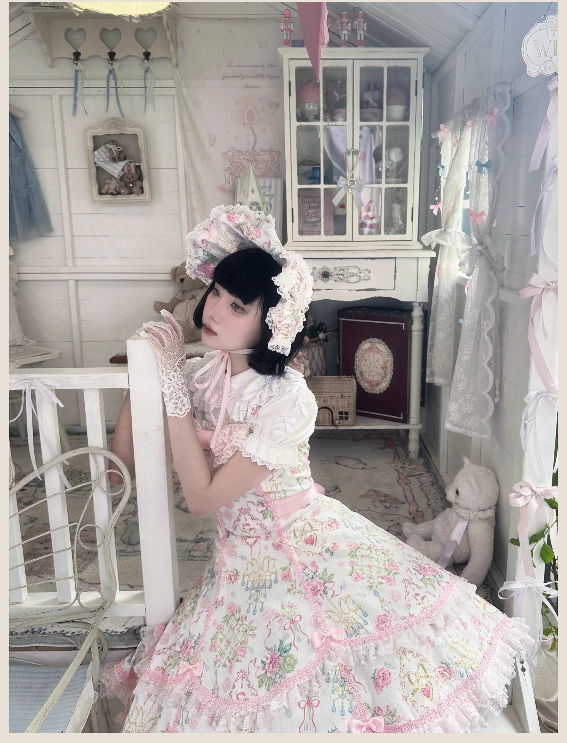 TaTaTa Lolita - Spring 2025 - Old School Lolita Jumper Dress, Floral Prints