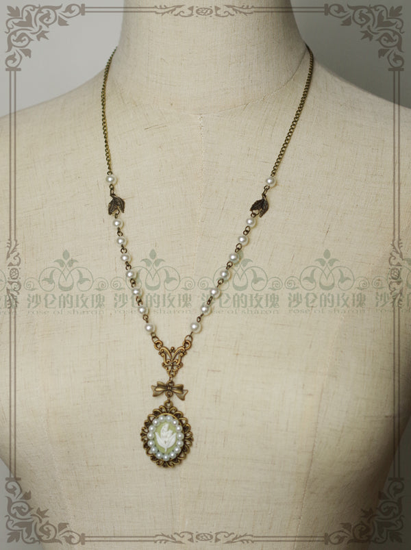 Rose of Sharon - Cameo Lolita Necklace and Ring