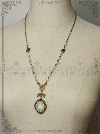 Rose of Sharon - Cameo Lolita Necklace and Ring