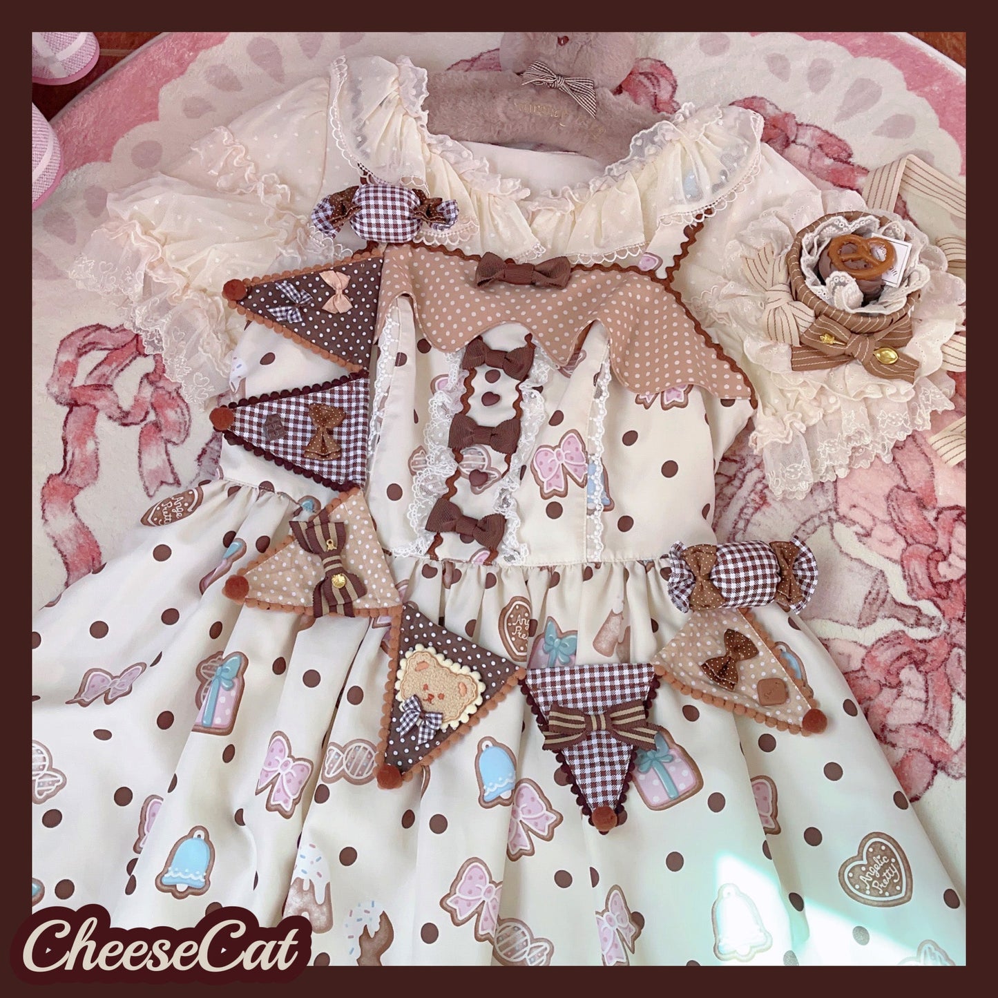Cheese Cat - Sweet Lolita Plaid Candy Bow Flags Brooch