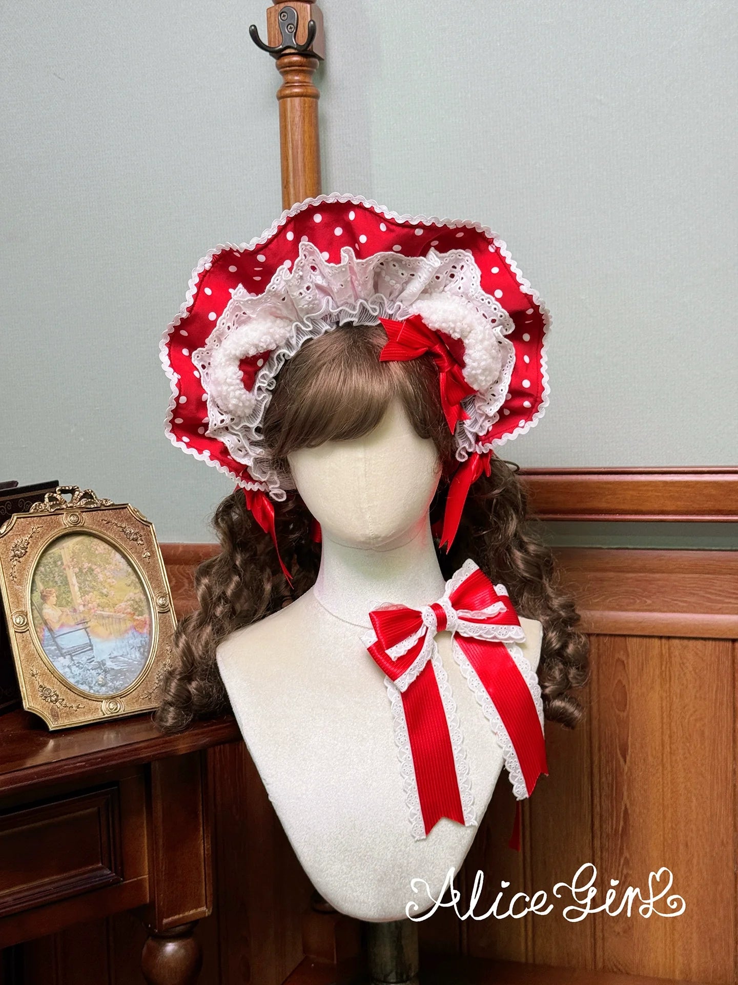 Alice Girl - Old School Polka Dots - Sweet Lolita BNT & Detachable Sleeves