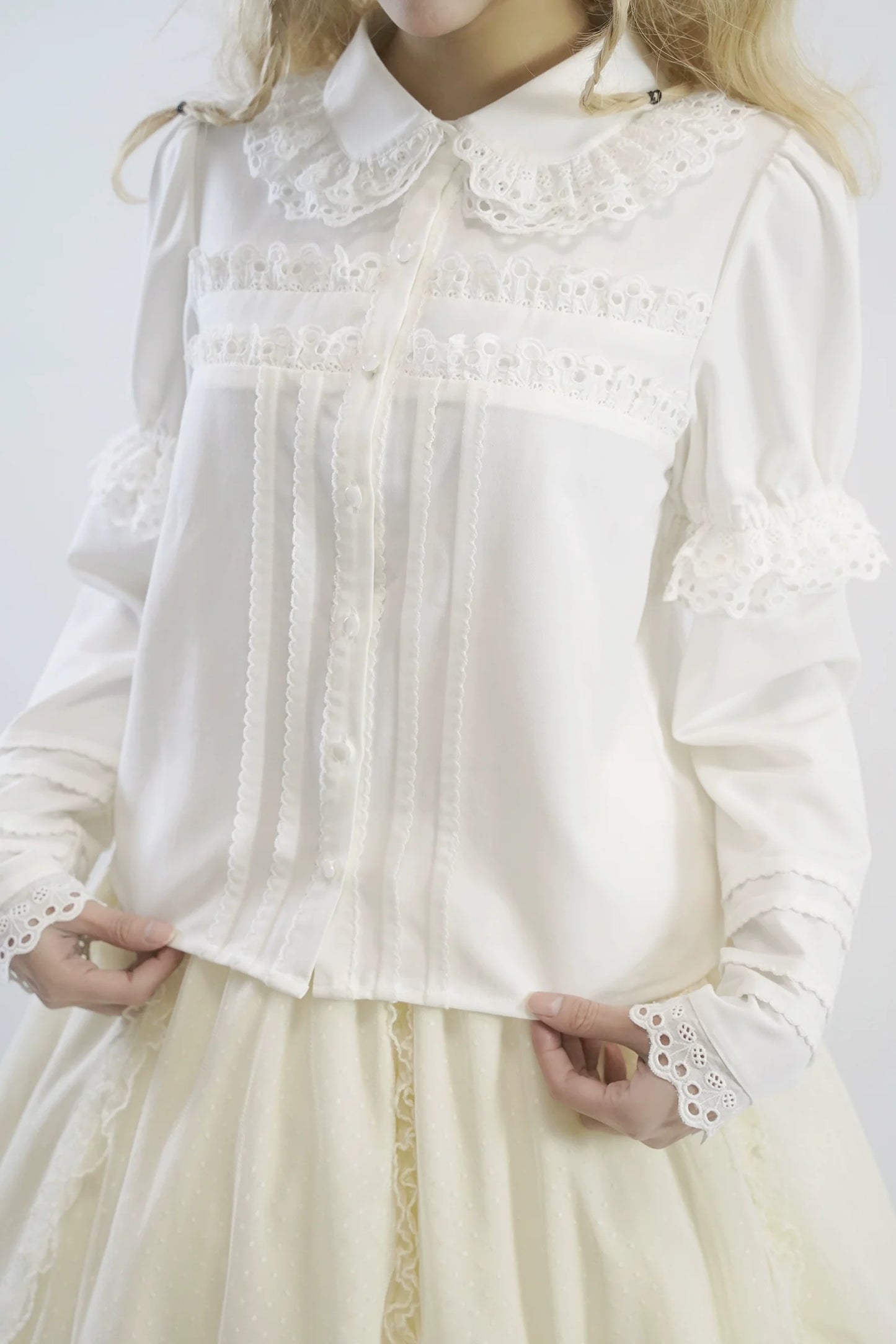 Little Dipper - Cherry Xiaobei - Daily Lolita Splicing Sleeve Lace Shirt