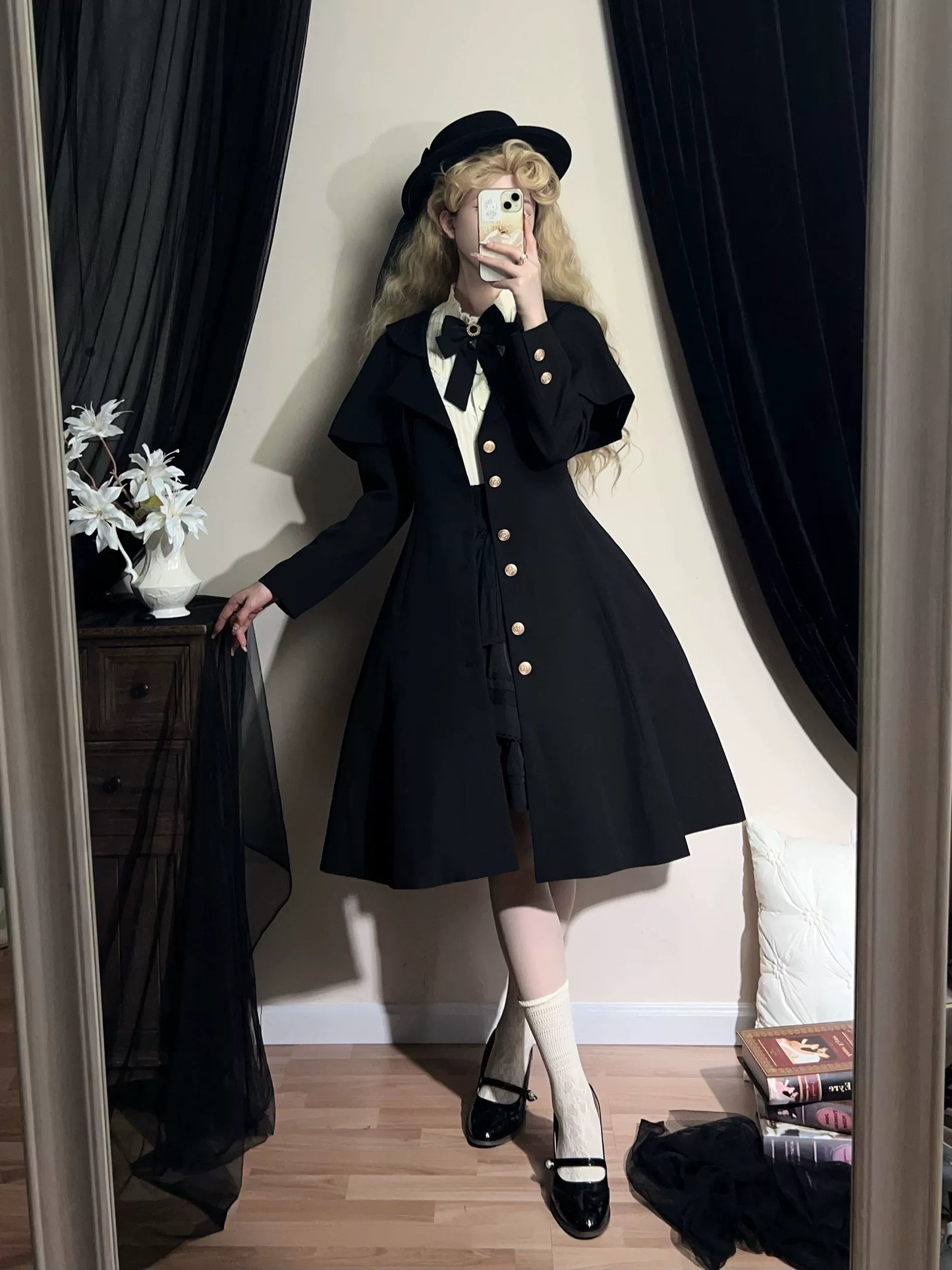 Uncle's Workshop - Rich Heiress - Elegant Black Lolita Coat with Detachable Cape
