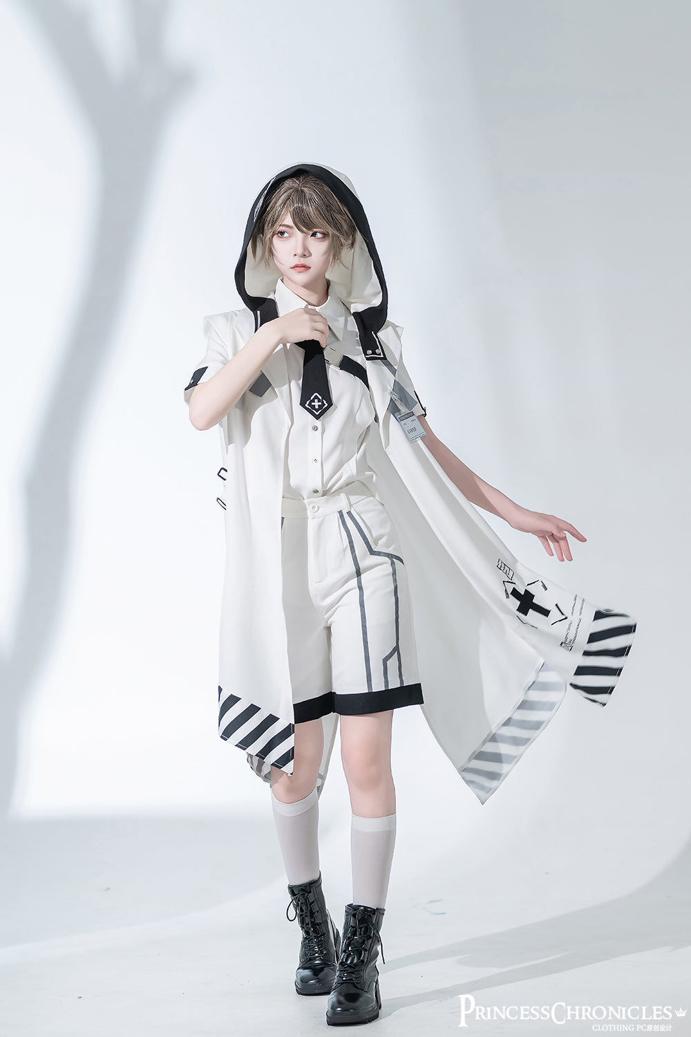 Princess Chronicles - Dry sea and Ashlar - Handsome Futuristic Style White Short Set