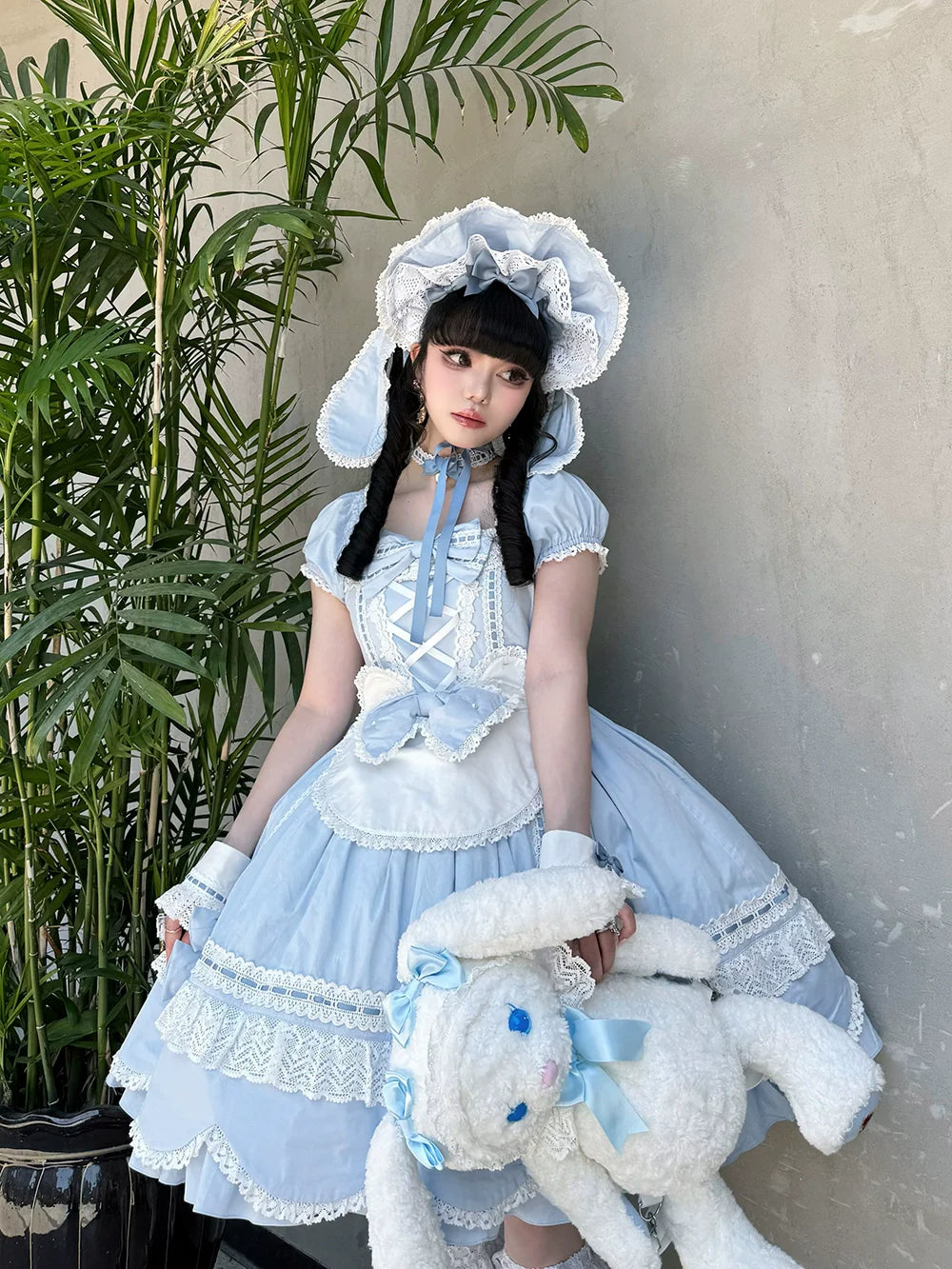Miss Point - Vintage Petal Rabbit - Old School Lolita OP Cotton Dress With Petal-Shaped Hem