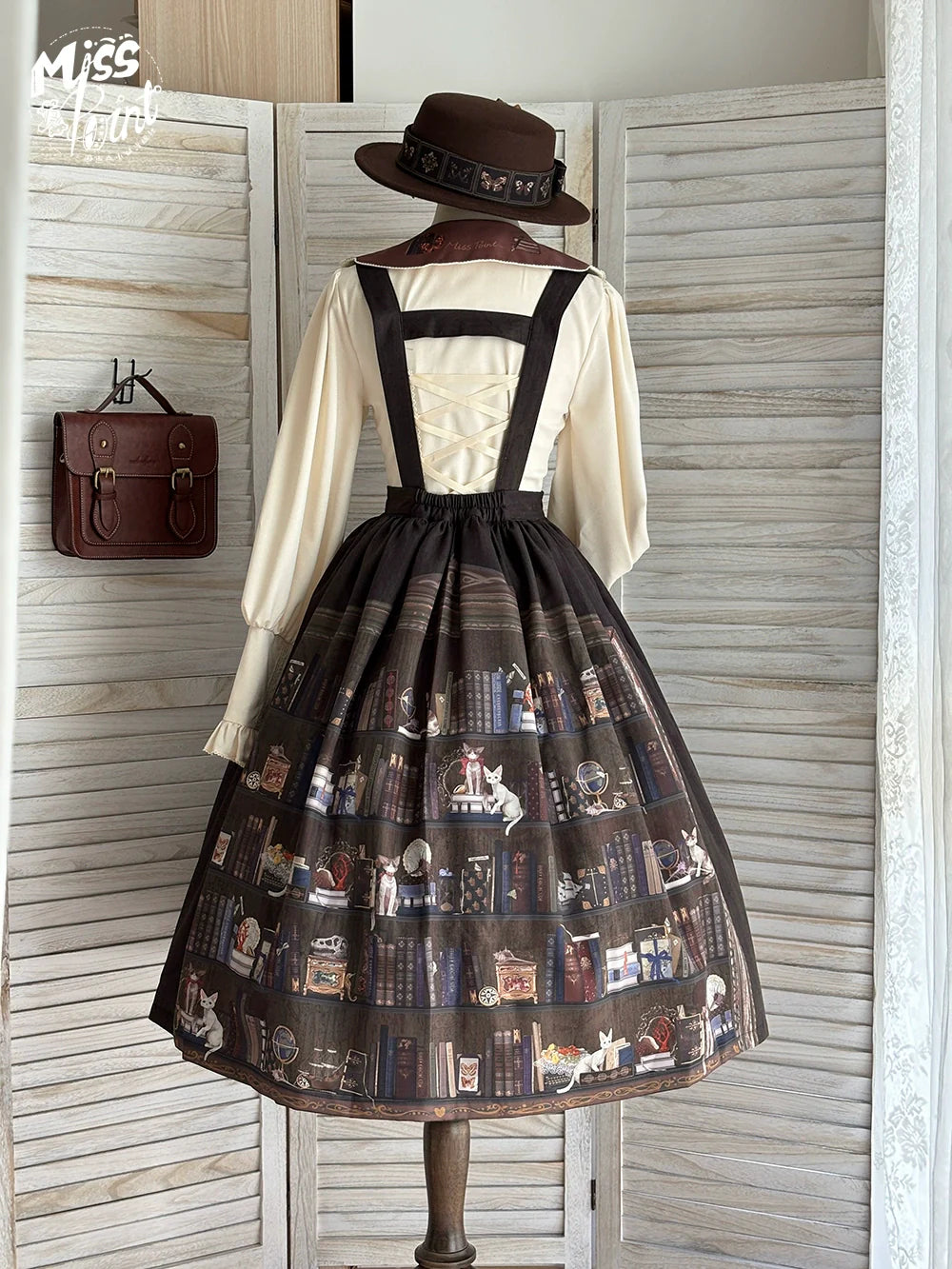 Miss Point - German Bookshelf - Classic Lolita SK, Detachable Suspenders