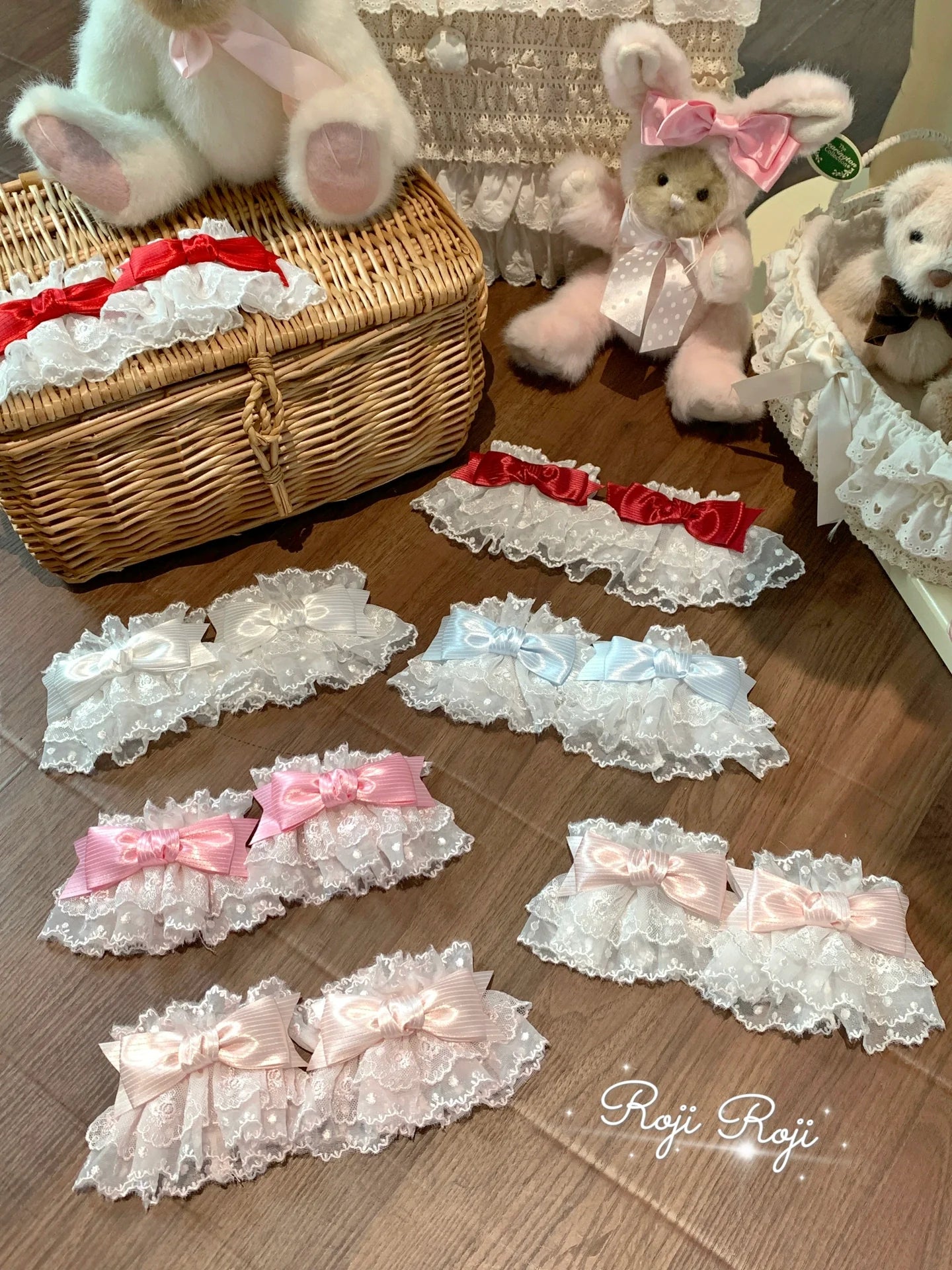 Roji Roji - Sweet Lolita Lace Bow Cuffs, Elastic Wrist