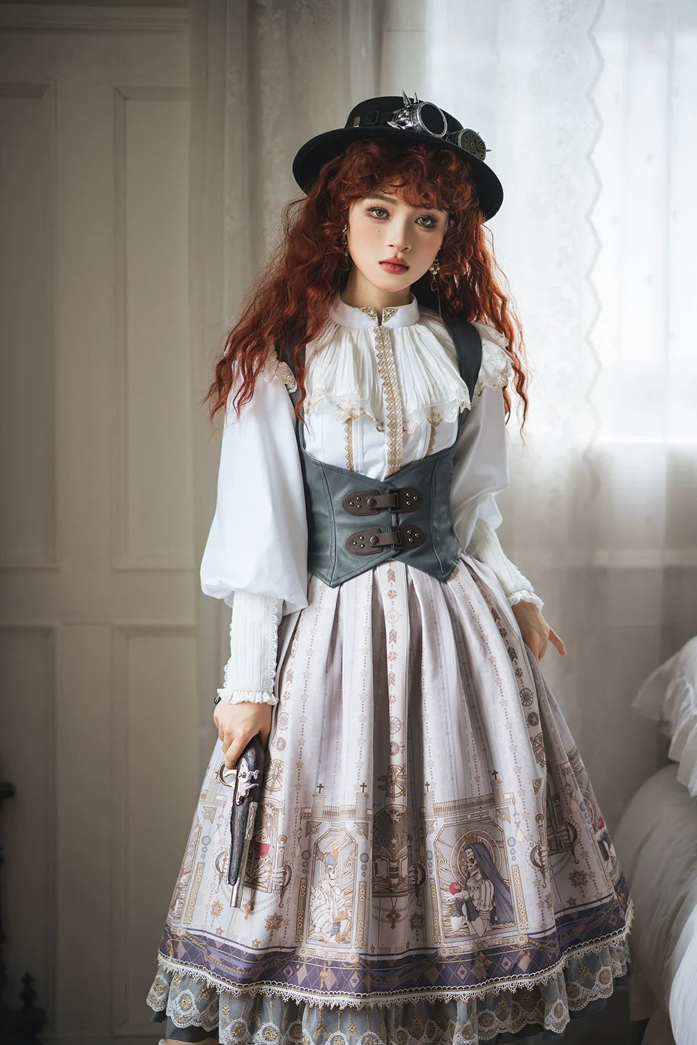 Miss Point - Demon Hunting Notes - Fishbone Gothic Lolita Skirt