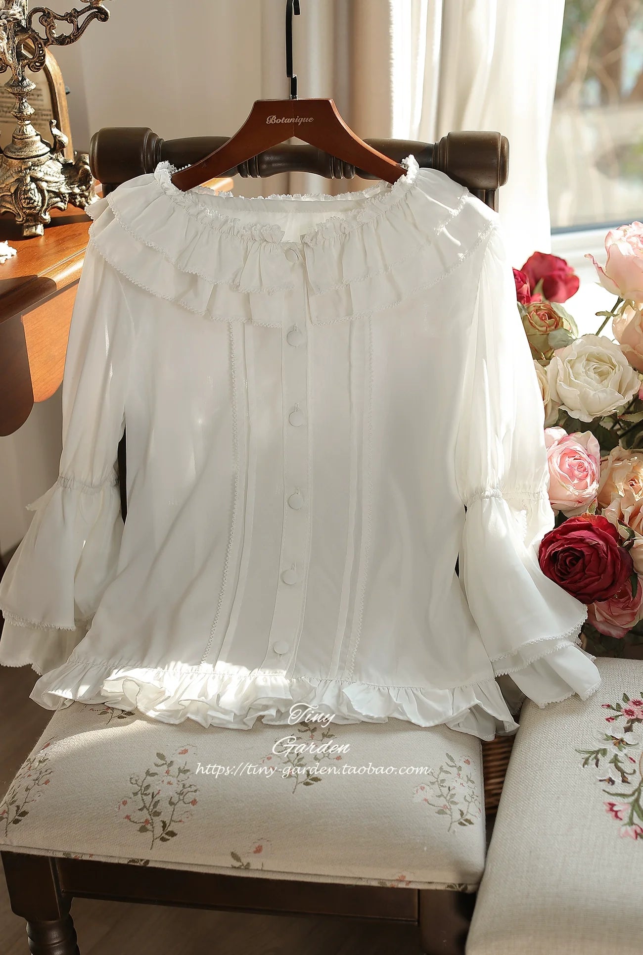 Tiny Garden - Summer Breeze 2.0 - Vintage Lolita Shirt Round Ruffled Collar/Princess Sleeves
