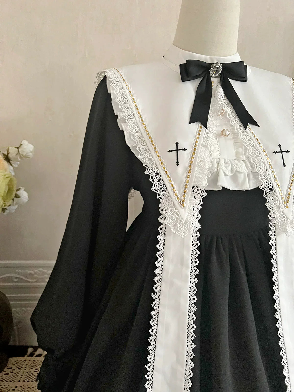 Sweet Date - Gothic Lolita Dress Black Nun OP for Halloween