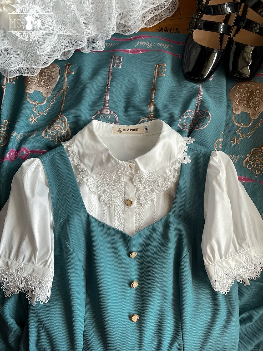 Miss Point - Antique Key - Elegant Lolita JSK Retro Lolita Dress