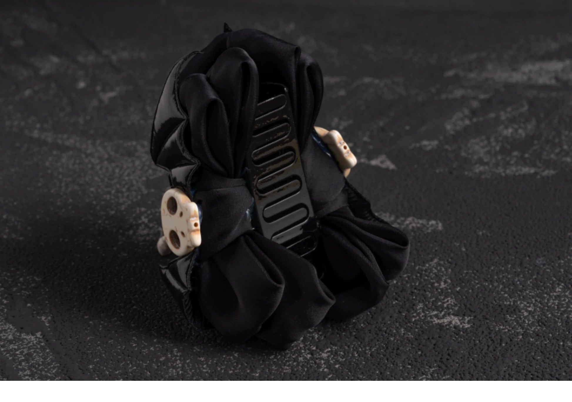 Strange Sugar - Gothic Hair Accessories Set Skulls Sharks Lolita Clips Headbands