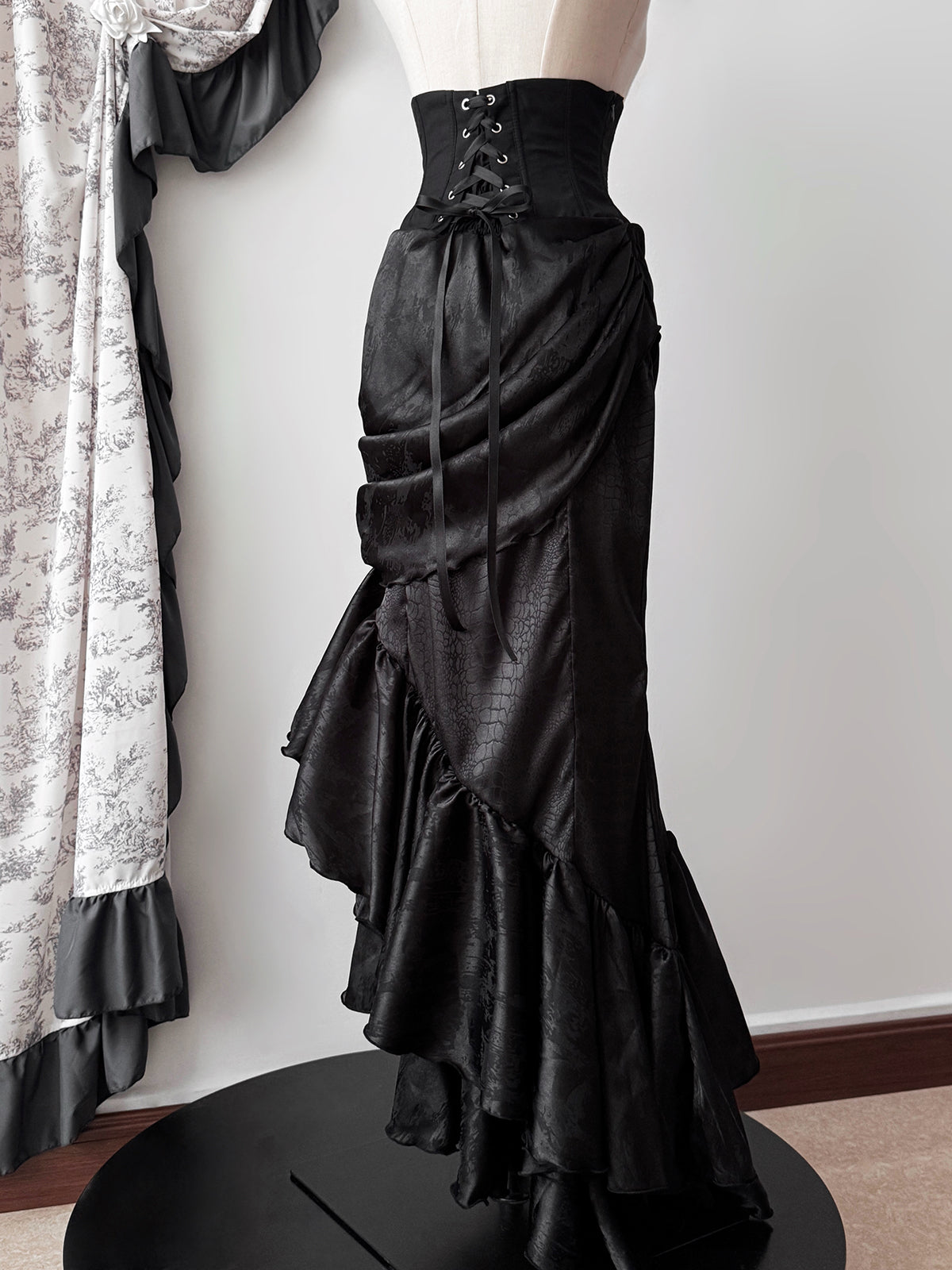 Muppet Mind Ben - Oracle - Gothic Lolita Mermaid Long Drape Skirt with Fishbone Corset