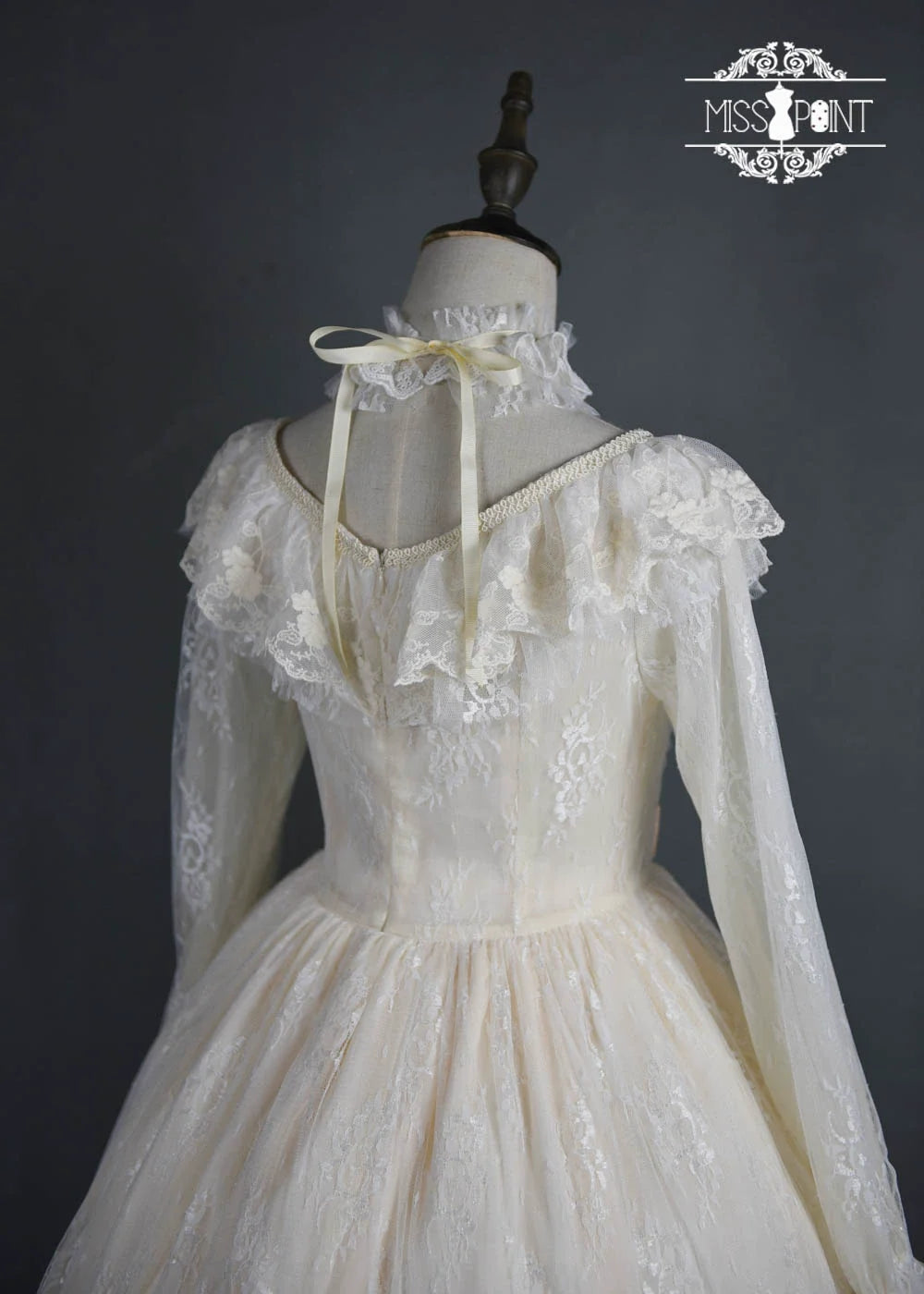 Miss Point - Dawn Girl - Reto Elegant lolita OP Dress Lace Long Sleeve