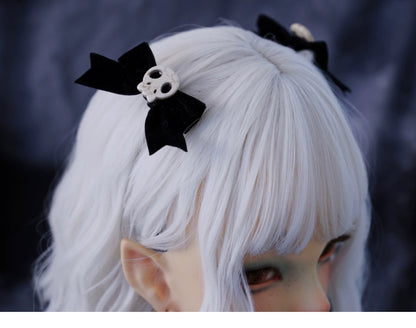 Strange Sugar - Gothic Hair Accessories Set Skulls Sharks Lolita Clips Headbands