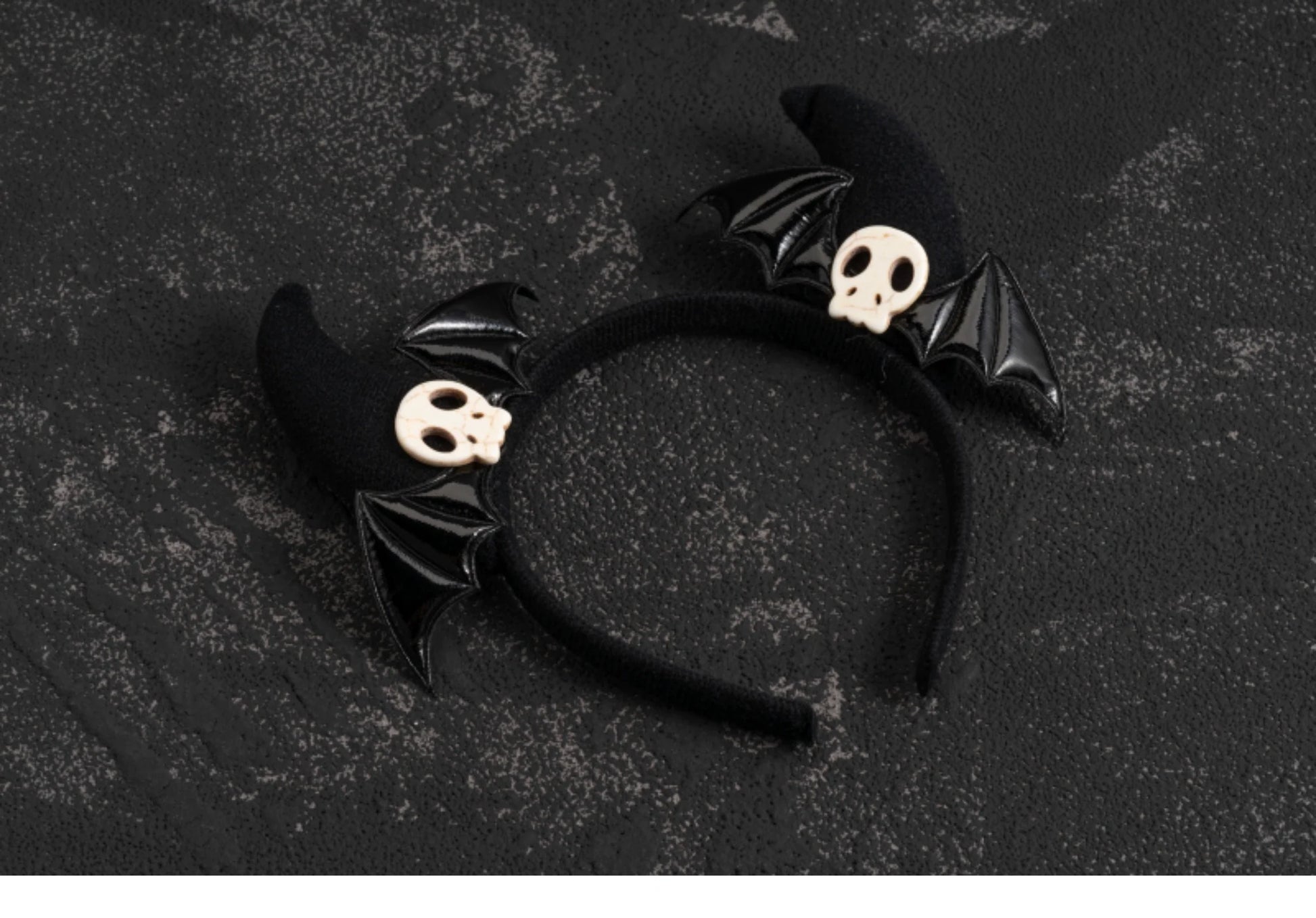 Strange Sugar - Gothic Hair Accessories Set Skulls Sharks Lolita Clips Headbands