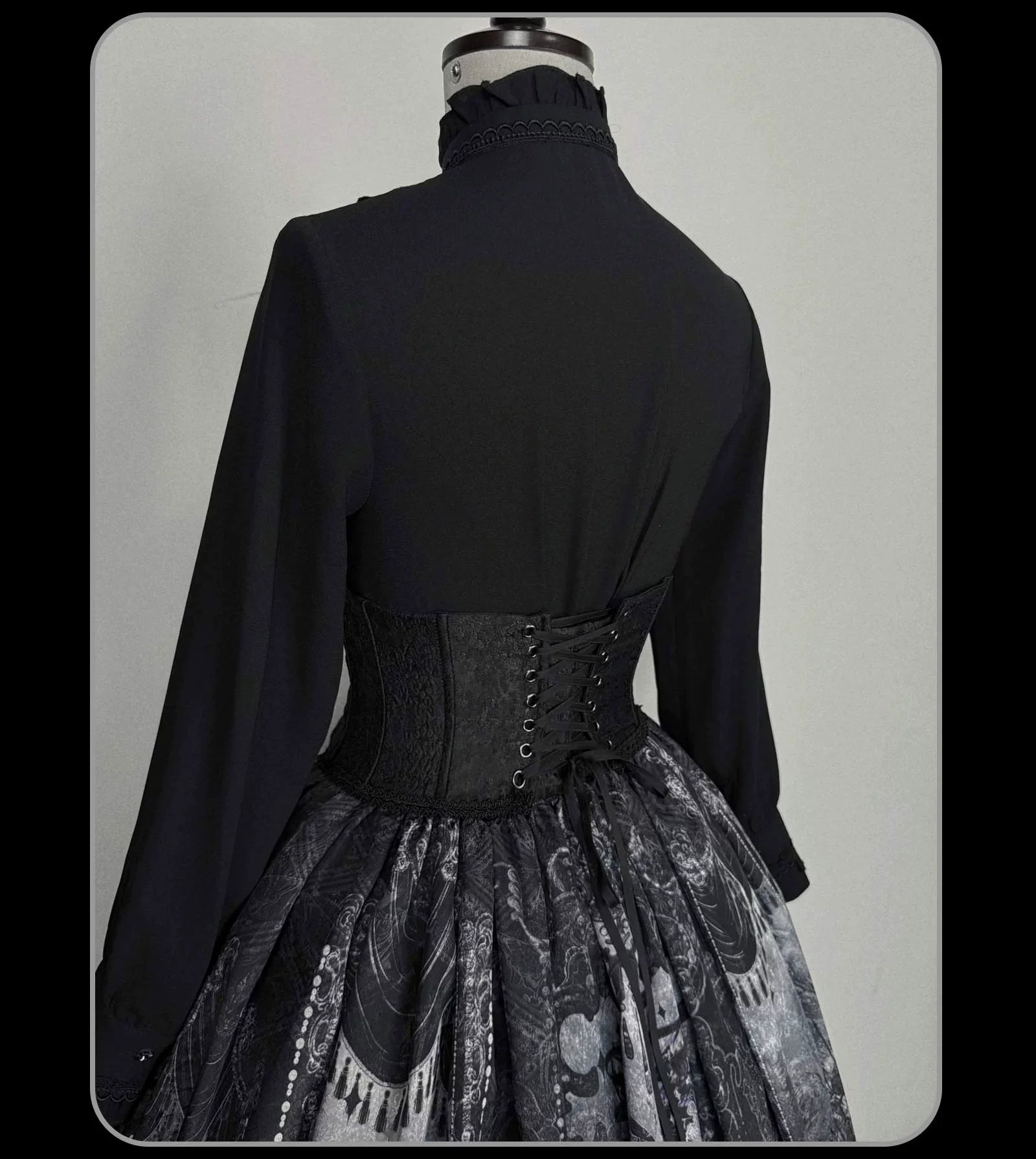 Susin Lolita - Bone-Eroded Butterfly - Gothic Lolita JSK & SK Set