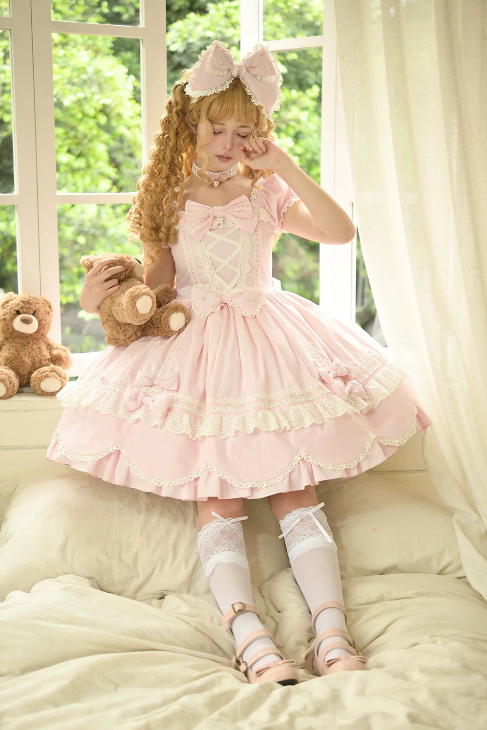 Miss Point - Vintage Petal Rabbit - Old School Lolita OP Cotton Dress With Petal-Shaped Hem