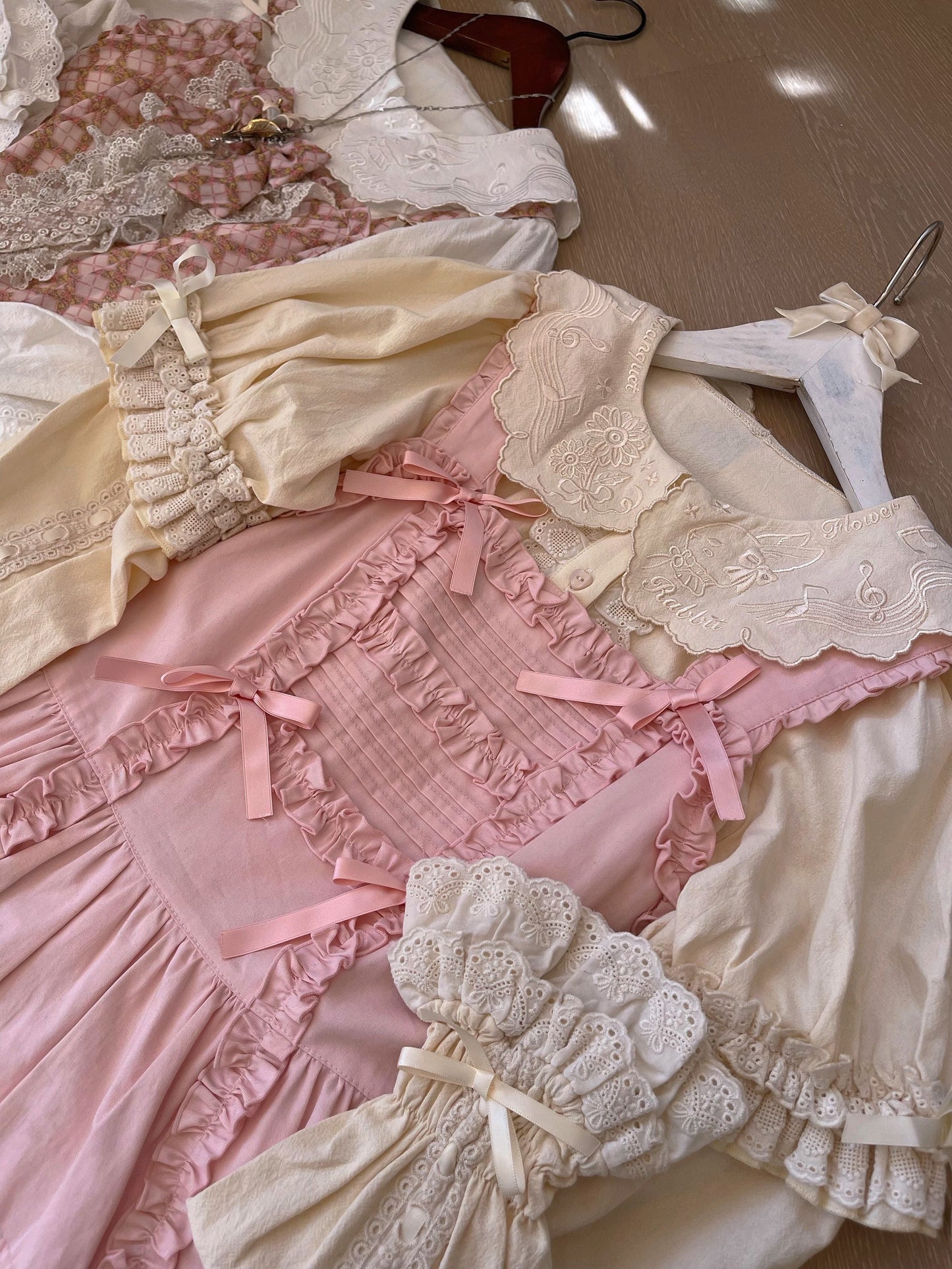 Flower Banquet - Kawaii Lolita Cotton Bunny Embroidery Blouse