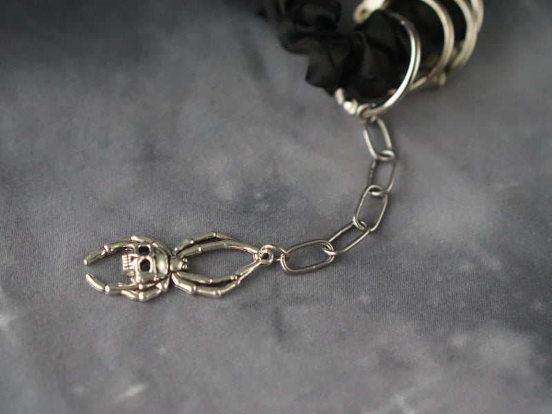 Strange Sugar - Gothic Lolita Black Hardware Skull Spider Hairband