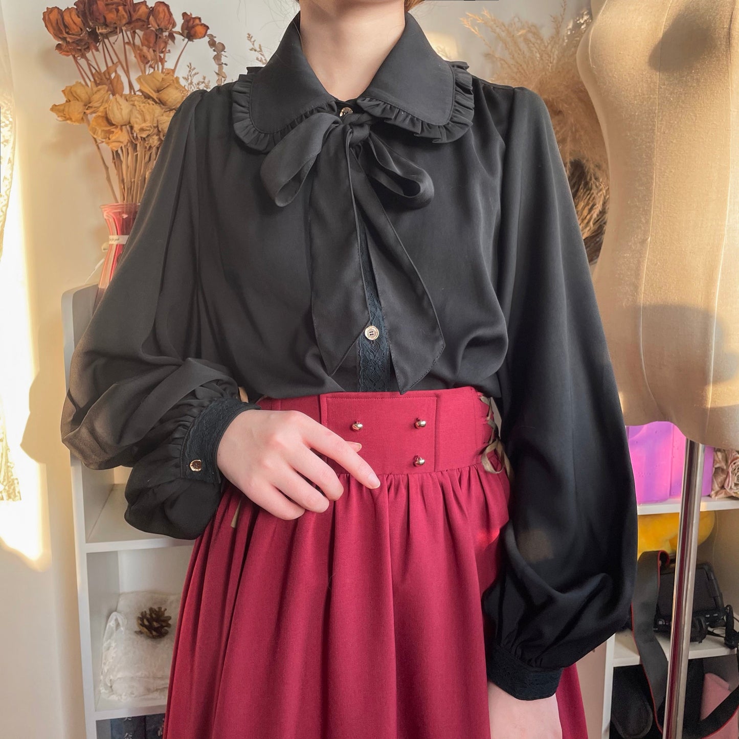 YuanSu - Mayer's Whisper - Vintage Lolita Large Sleeve Blouse