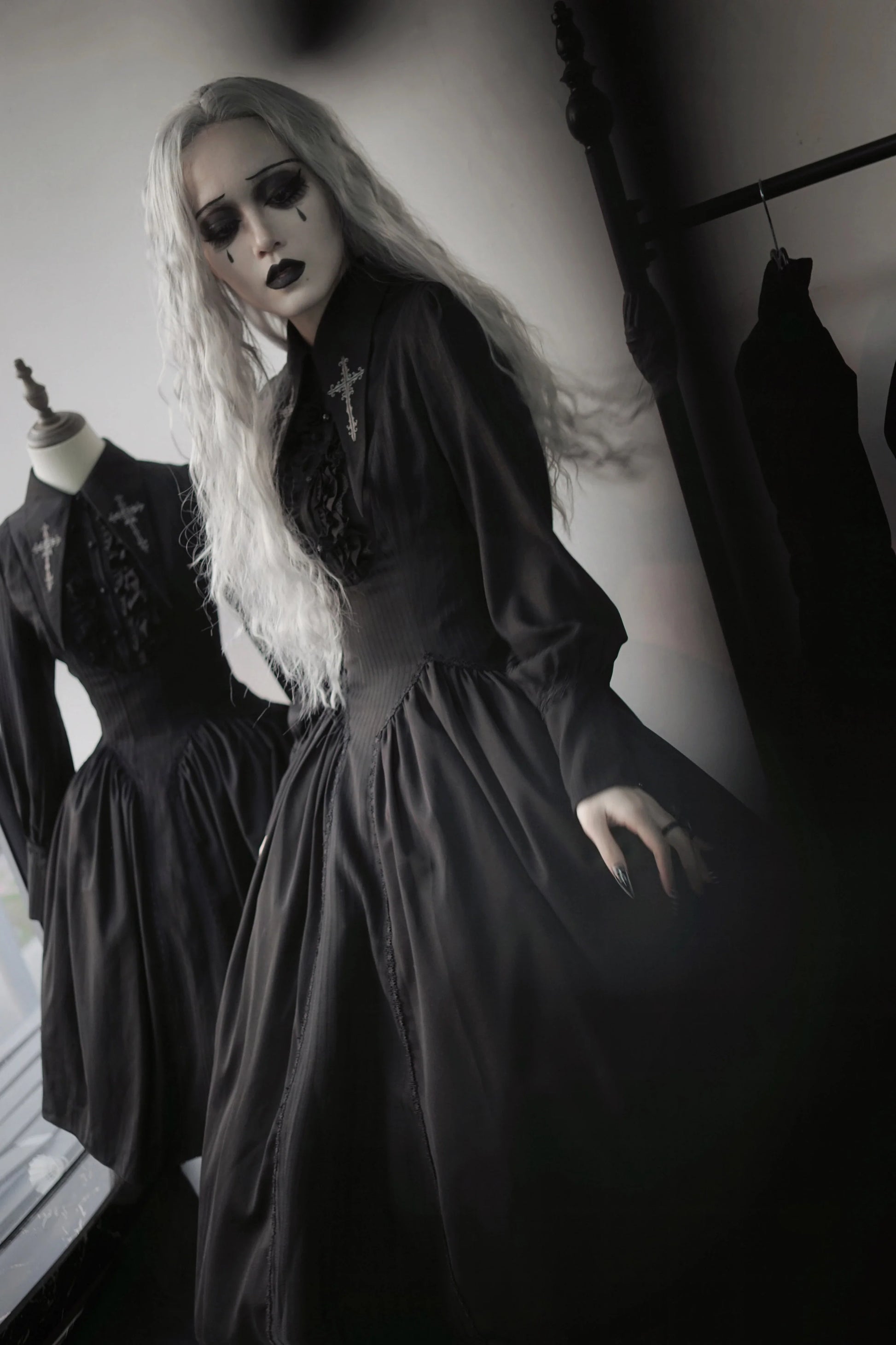 Lilizi - Redemption Song - Gothic Lolita OP Dress Cross Embroidery Tiered Hem